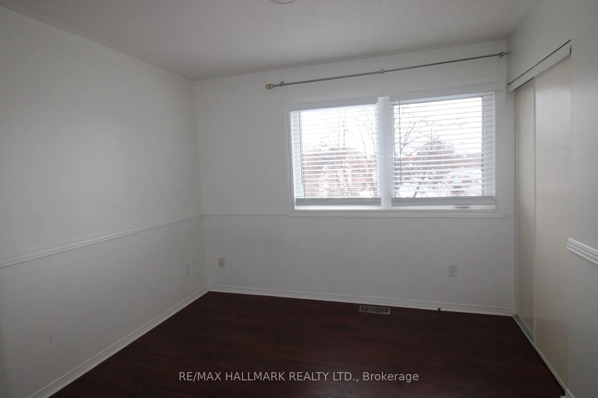 Photo 17 of 20 Brown Street, Barrie, Ardagh — HOMEH