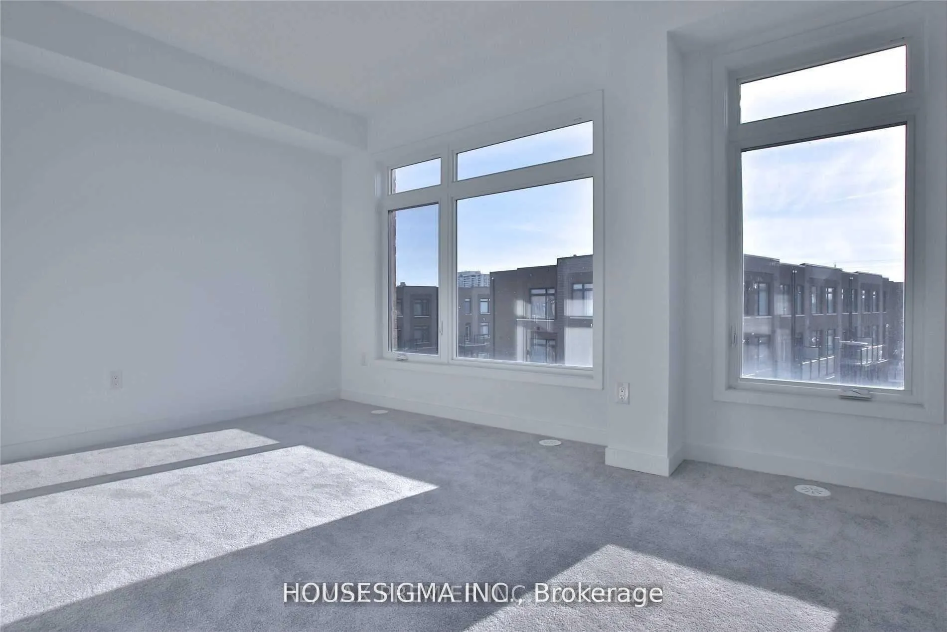 Photo 11 of 94 Dalhousie Street, Vaughan, Vaughan Grove — HOMEH