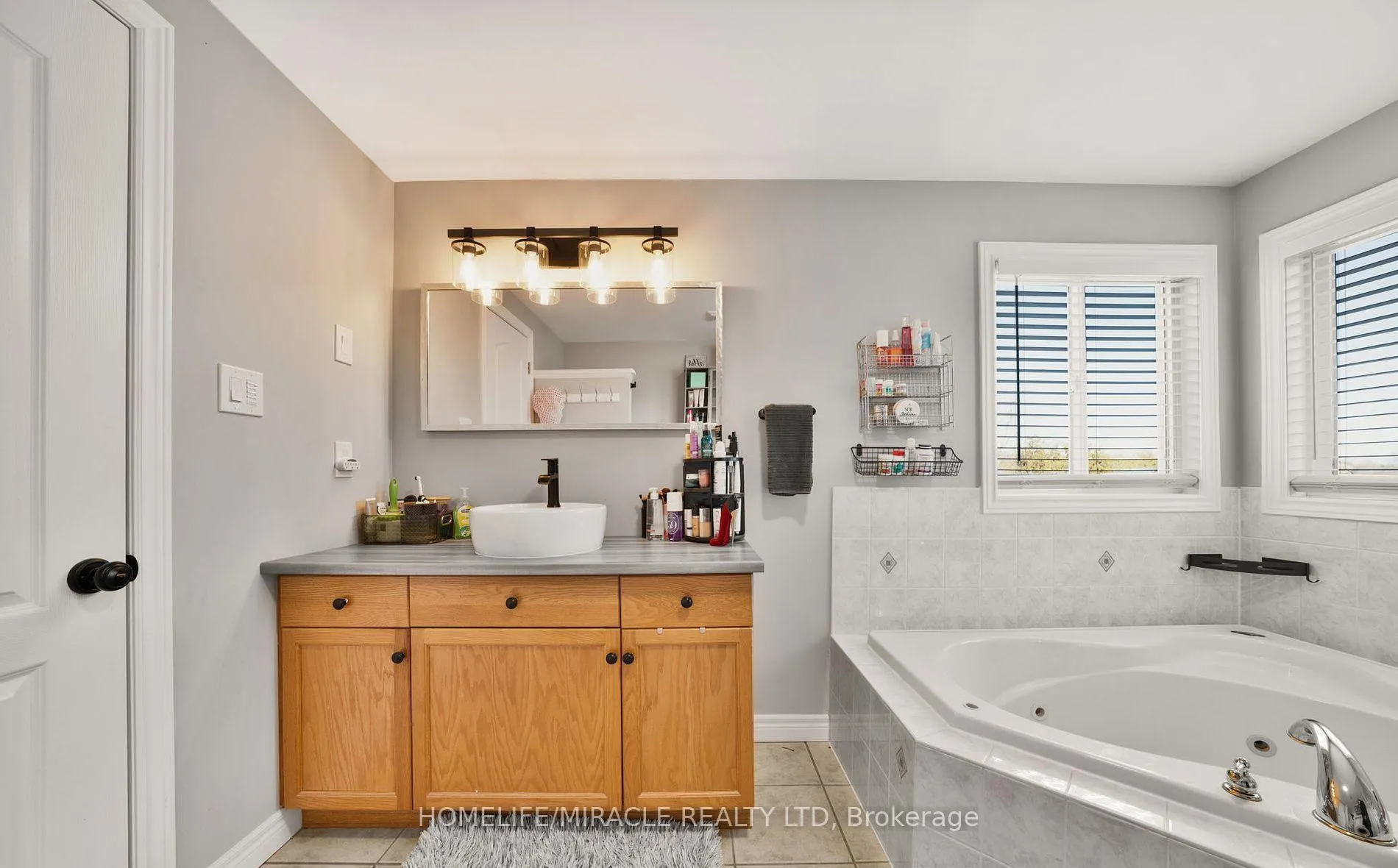 Photo 22 of 22 Devonleigh Drive, Amaranth, Rural Amaranth — HOMEH