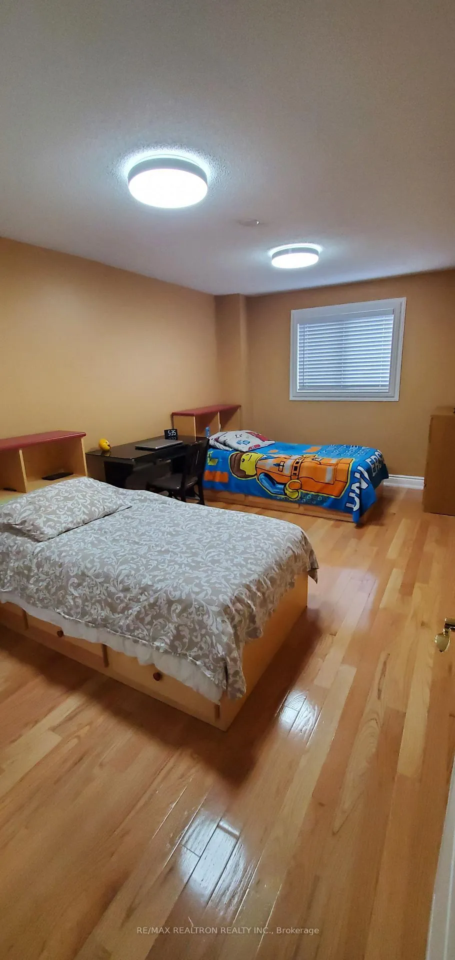 Photo 8 of 127 Gailcrest Circle, Vaughan, Crestwood-Springfarm-Yorkhill — HOMEH
