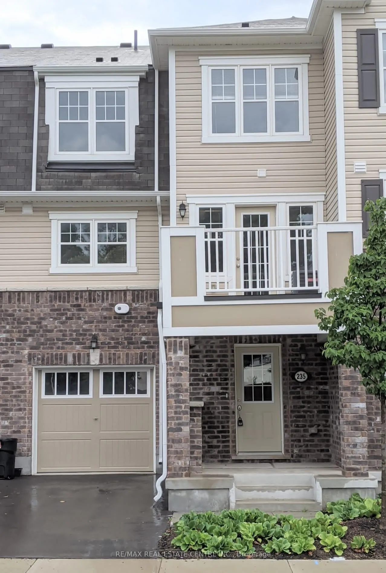 Photo 1 of 235 Netherby Lane, Kitchener, Rosenburg — HOMEH
