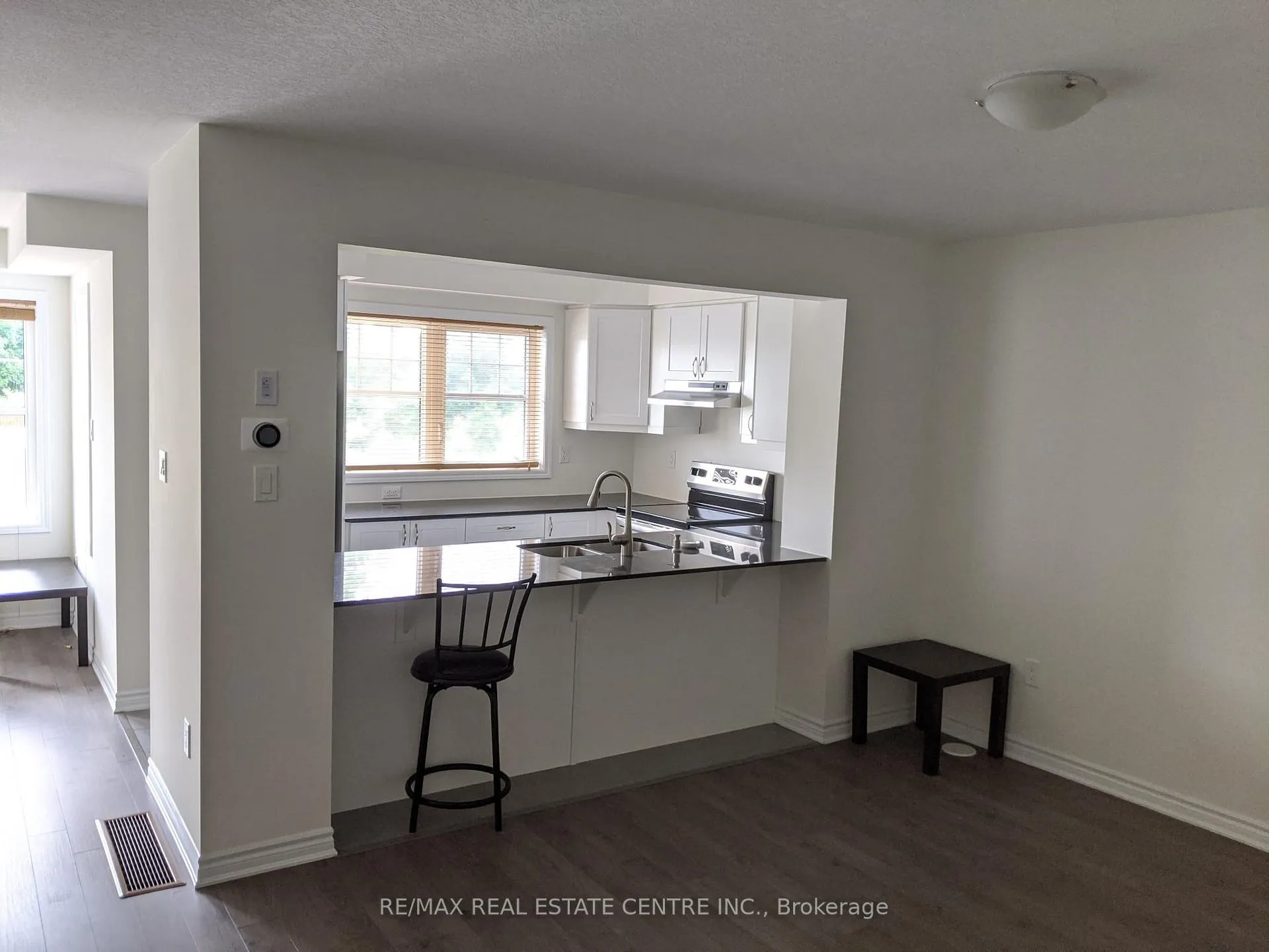 Photo 3 of 235 Netherby Lane, Kitchener, Rosenburg — HOMEH