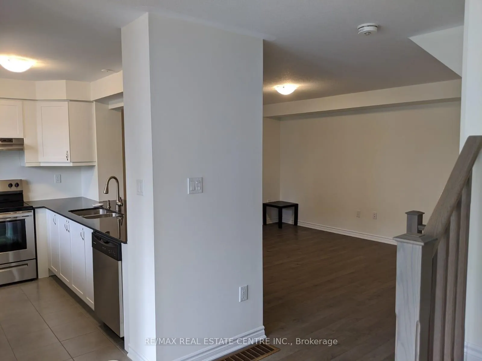 Photo 7 of 235 Netherby Lane, Kitchener, Rosenburg — HOMEH
