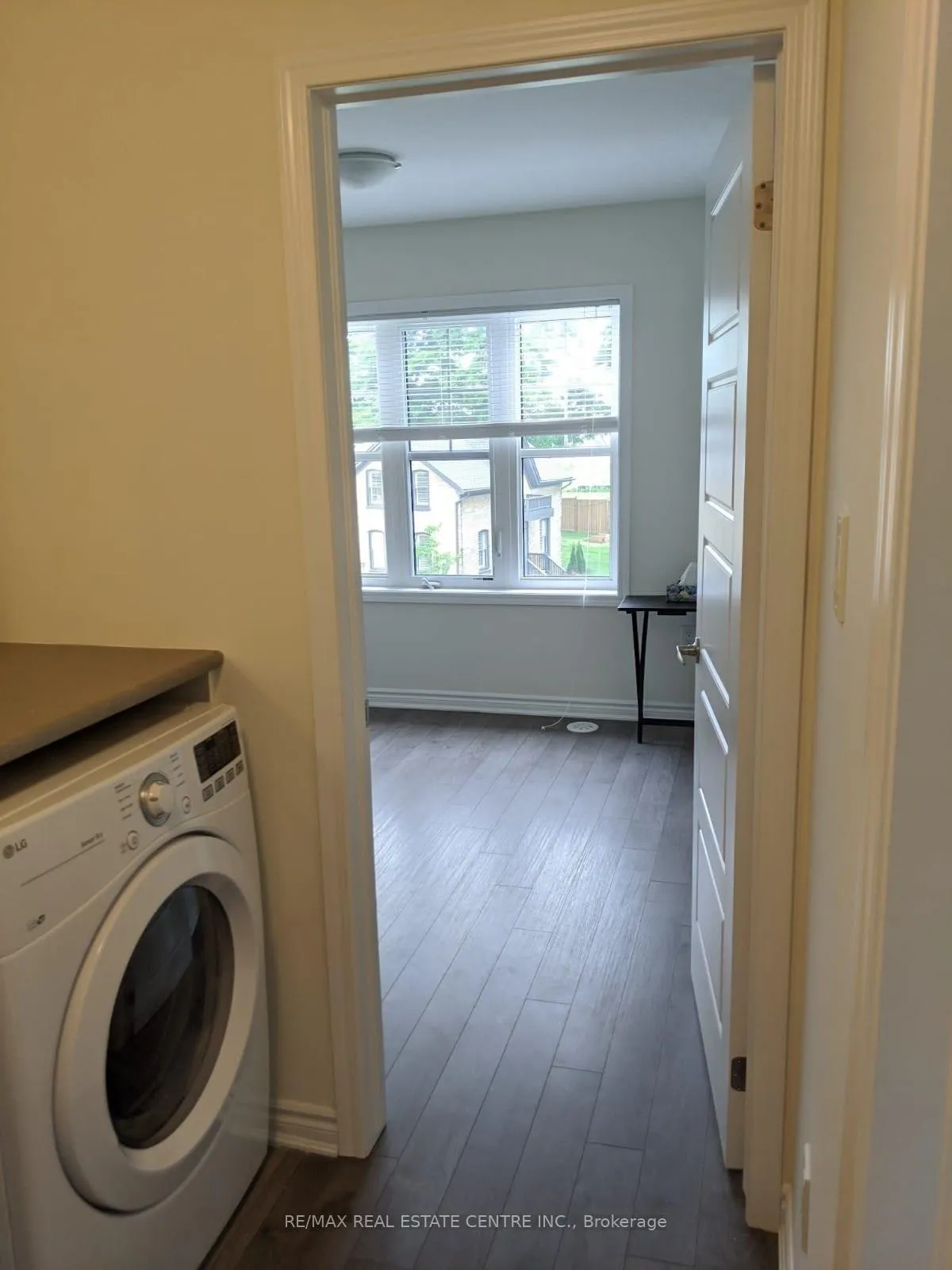 Photo 8 of 235 Netherby Lane, Kitchener, Rosenburg — HOMEH