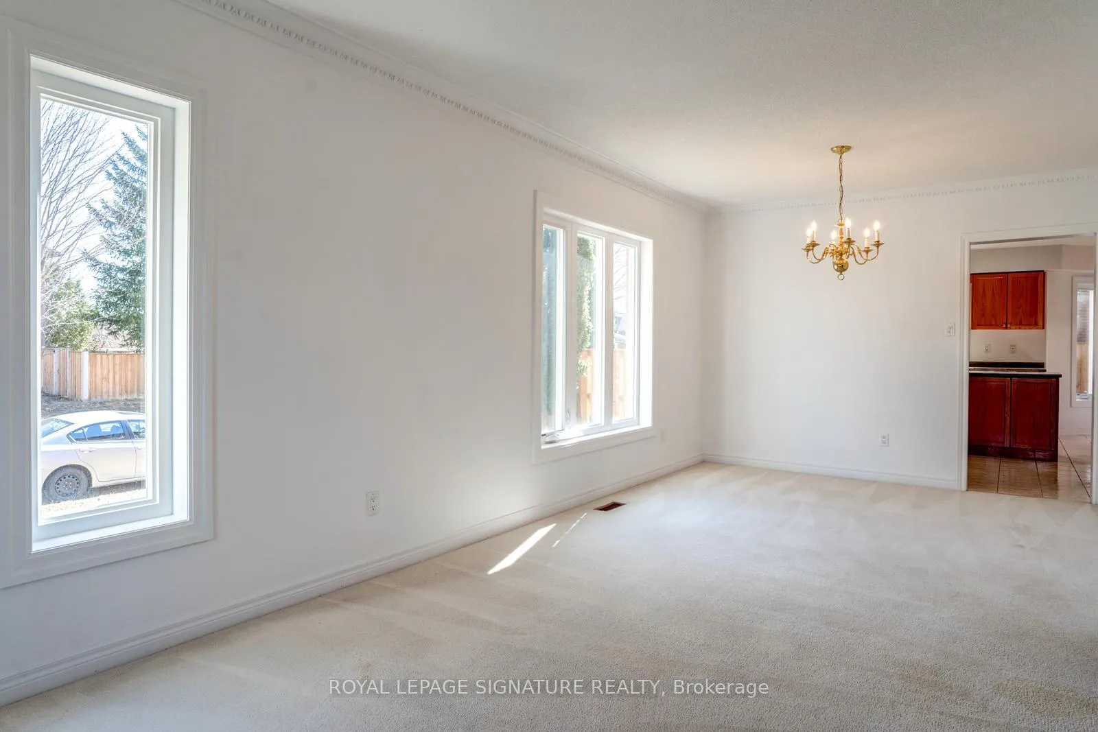 Photo 9 of 57 Song Bird Drive, Markham, Rouge Fairways — HOMEH