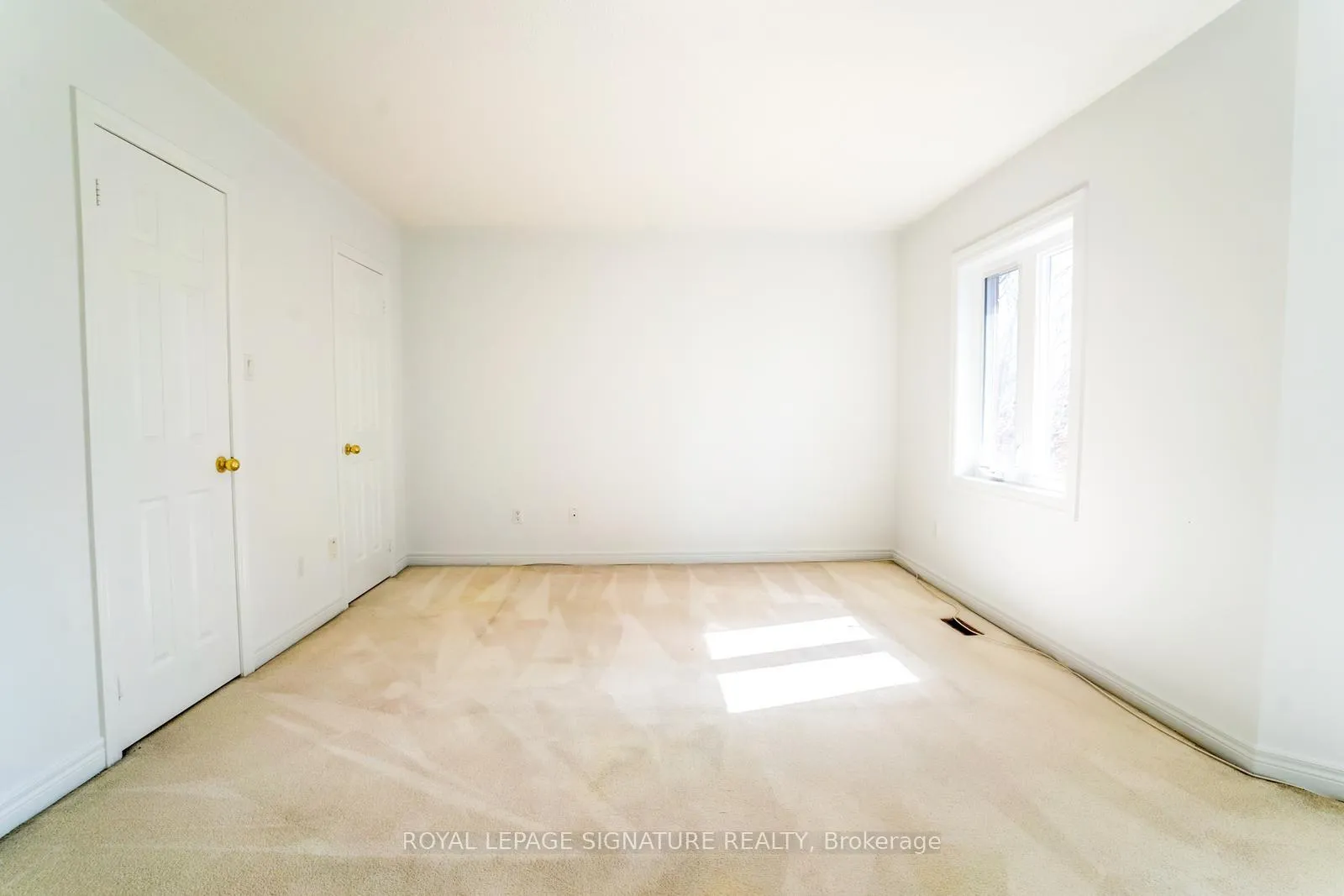 Photo 28 of 57 Song Bird Drive, Markham, Rouge Fairways — HOMEH