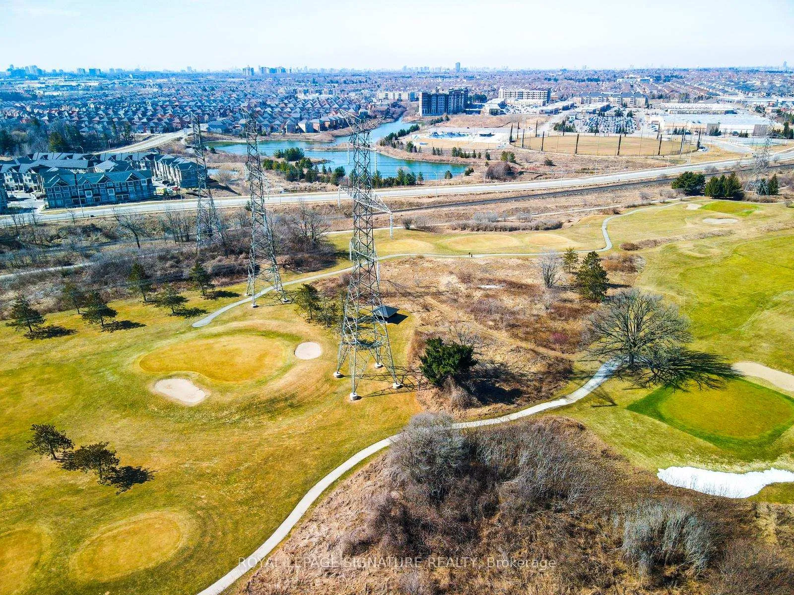Photo 49 of 57 Song Bird Drive, Markham, Rouge Fairways — HOMEH