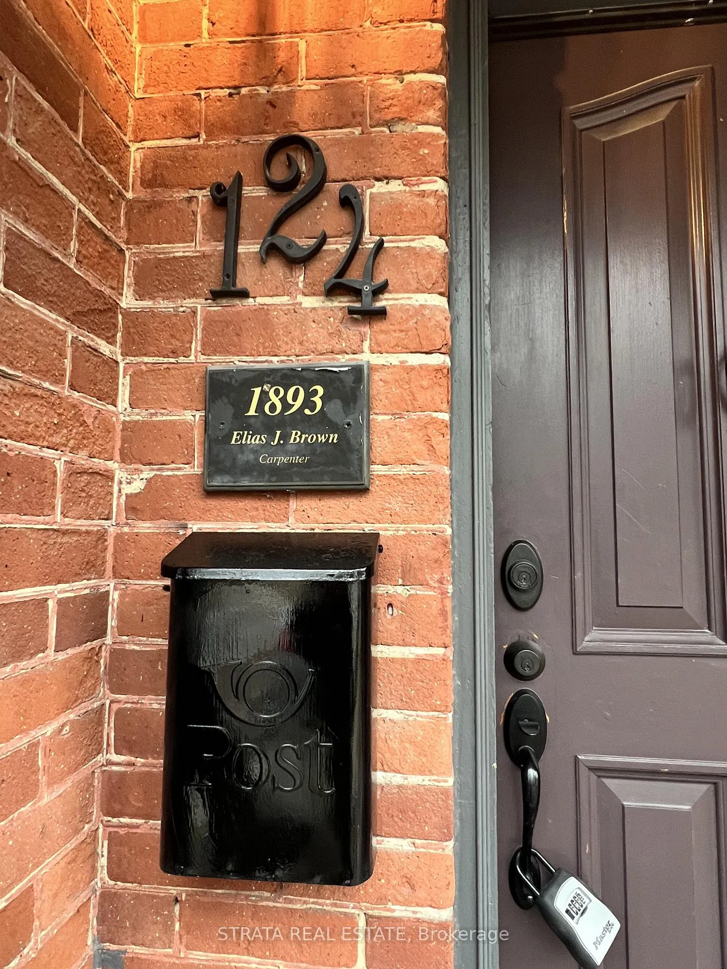 Photo 2 of 124 De Grassi Street, Toronto, South Riverdale — HOMEH