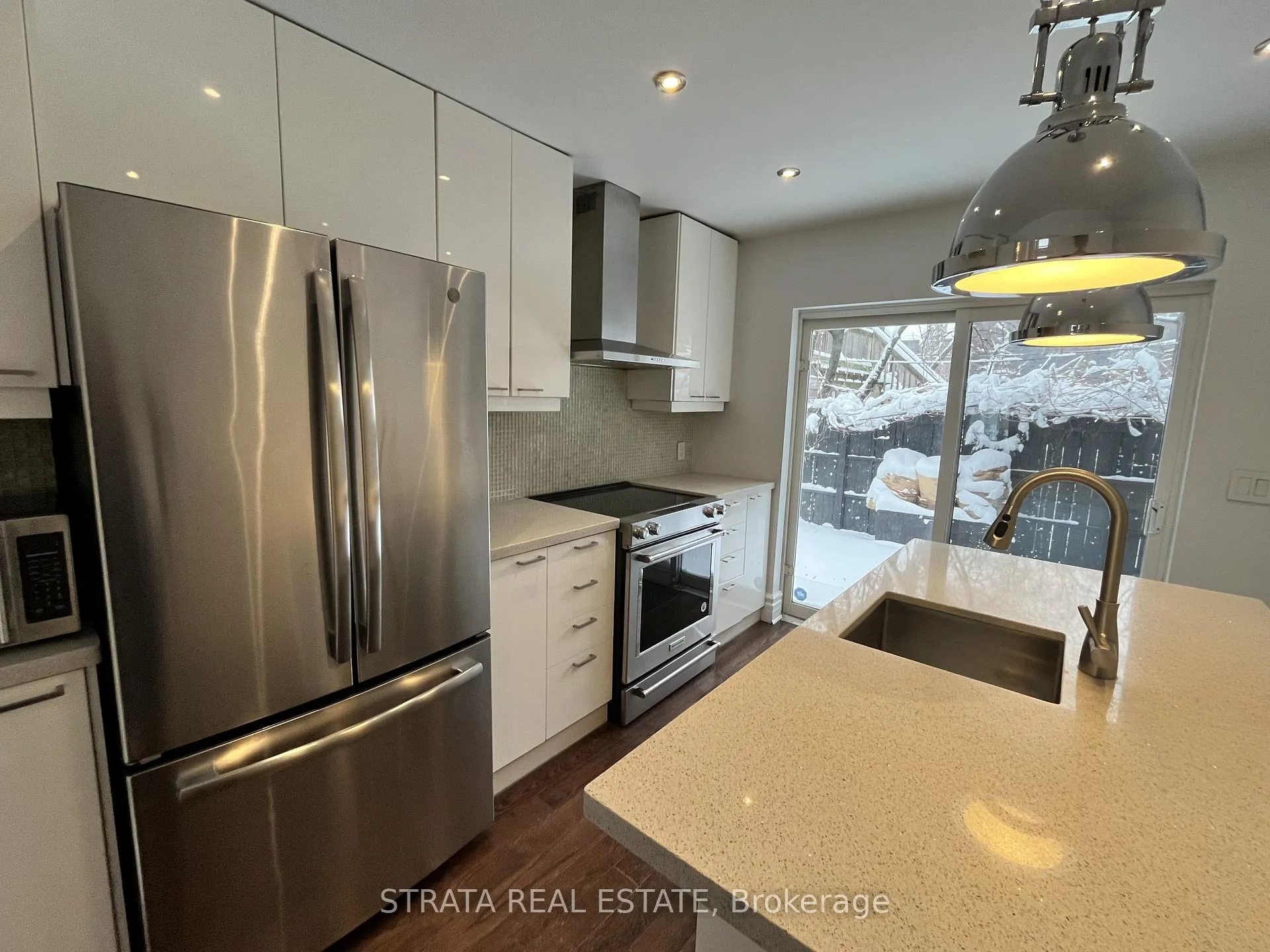 Photo 5 of 124 De Grassi Street, Toronto, South Riverdale — HOMEH