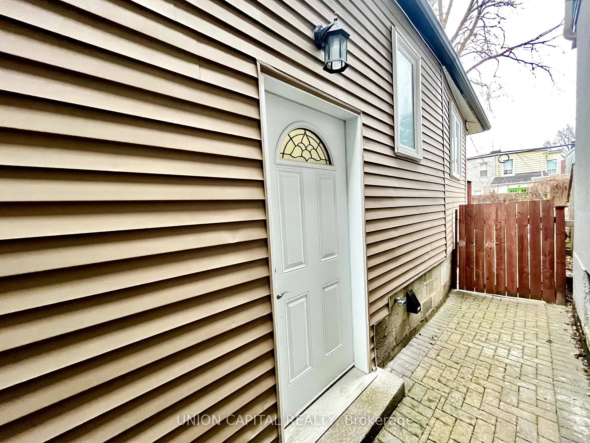 Photo 4 of Unit Lower, 59 Wroxeter Avenue, Toronto, Blake-Jones — HOMEH