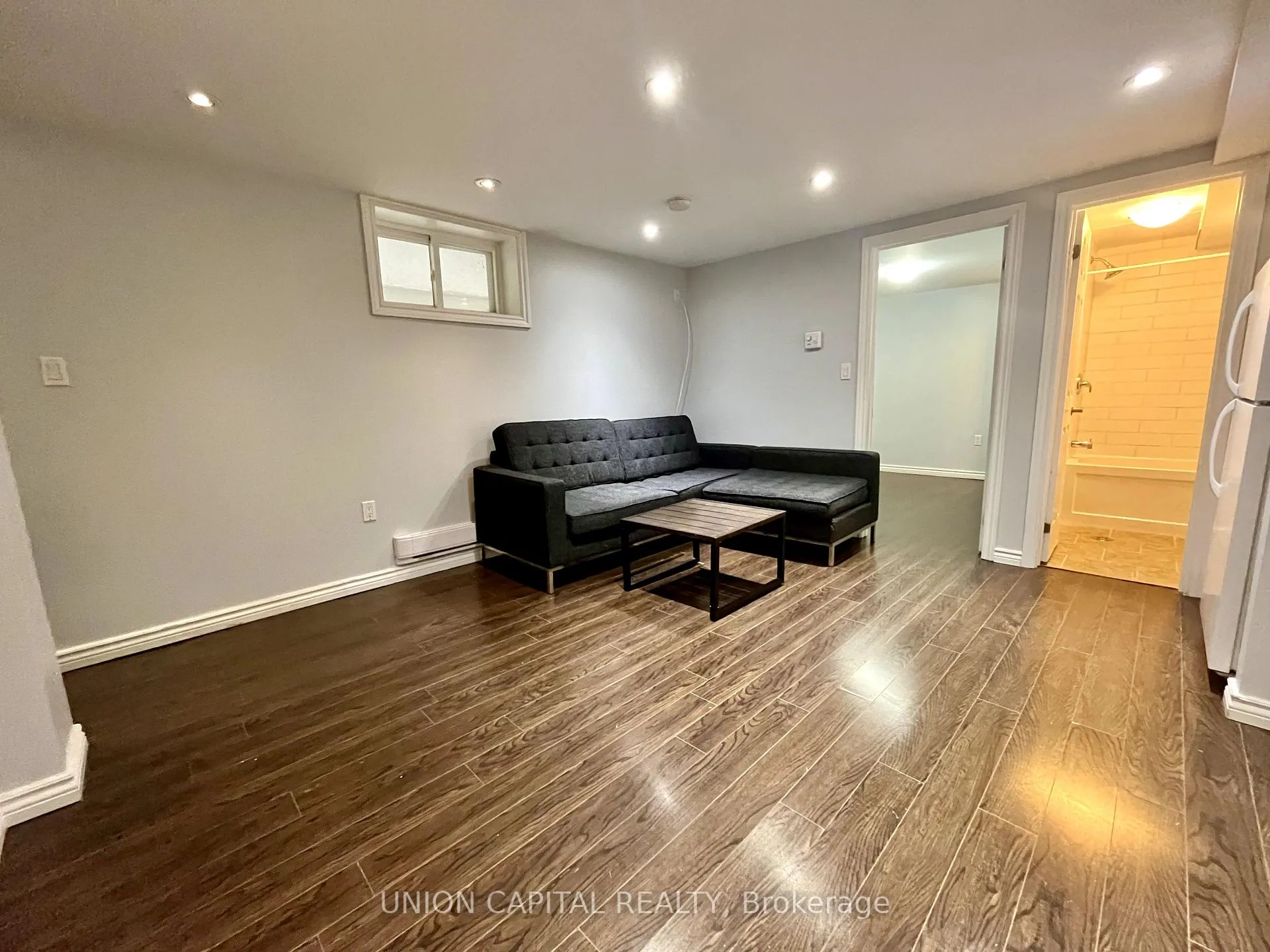 Photo 5 of Unit Lower, 59 Wroxeter Avenue, Toronto, Blake-Jones — HOMEH