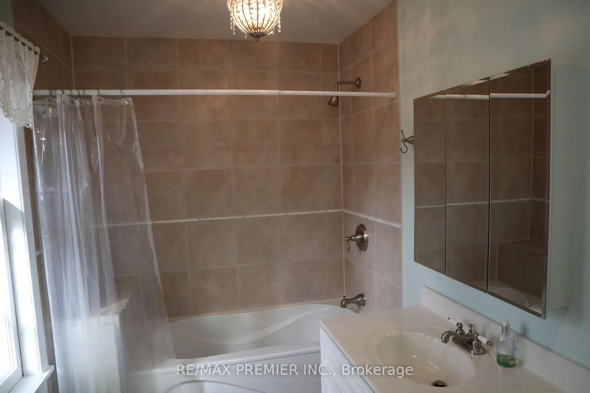 Photo 21 of 440 Kettleby Road, King, Rural King — HOMEH