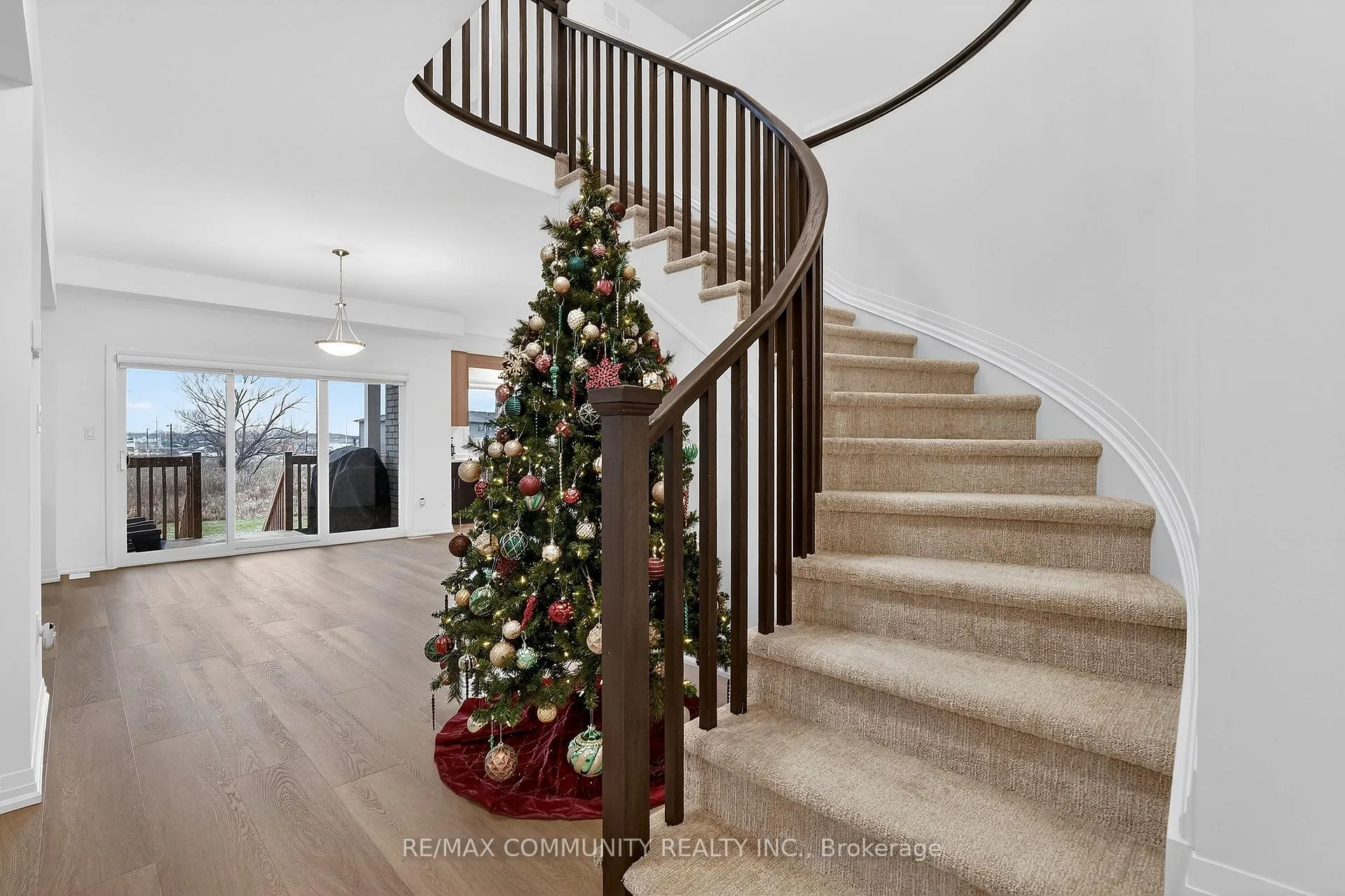 Photo 18 of 115 Westcott Road, Welland, West Welland — HOMEH