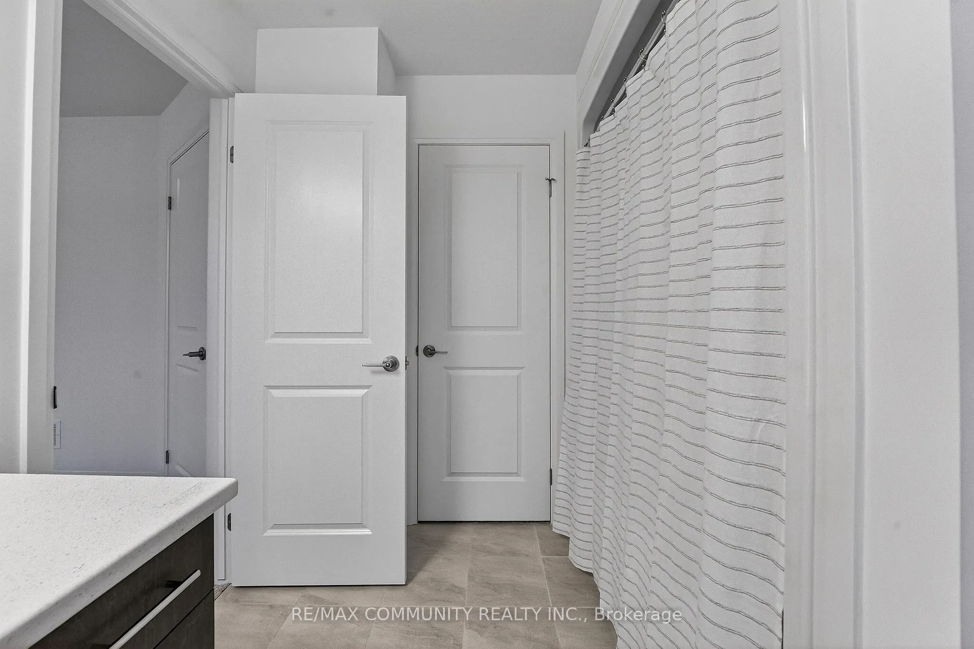 Photo 31 of 115 Westcott Road, Welland, West Welland — HOMEH