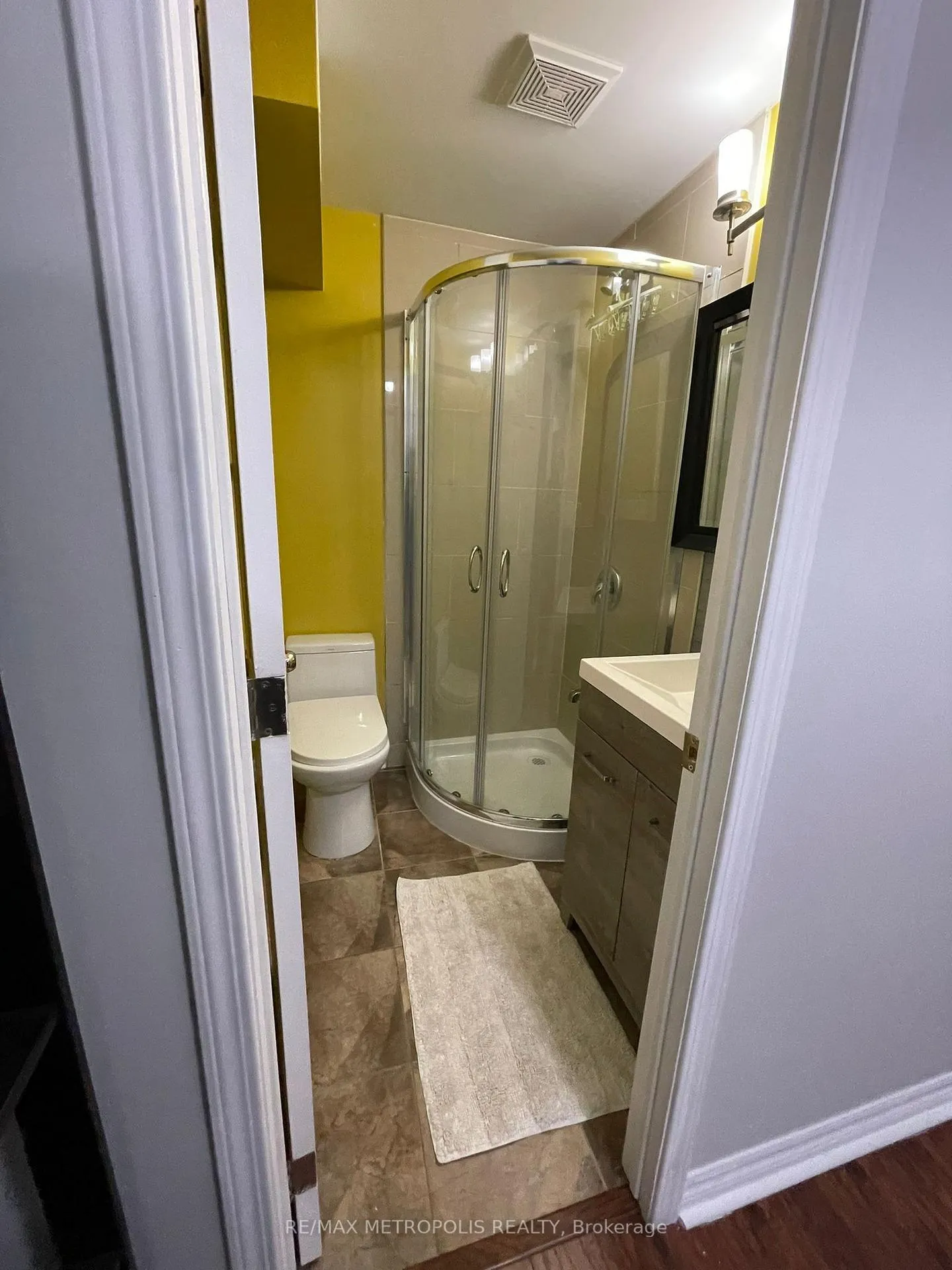 Photo 8 of Unit BSMT, 68 Boticelli Way, Vaughan, Vellore Village — HOMEH