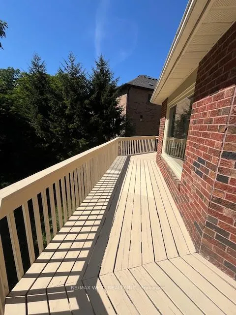 Photo 47 of 16 Prince Edward Boulevard, Markham, Thornlea — HOMEH