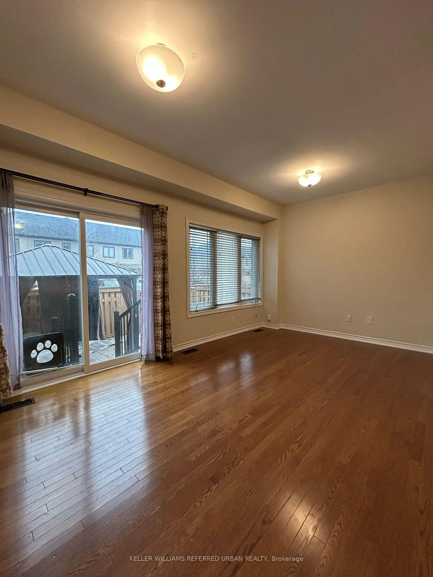 Photo 4 of 35 Cygnus Crescent, Barrie, Ardagh — HOMEH