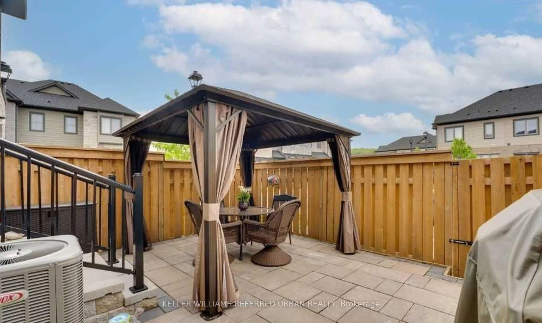 Photo 11 of 35 Cygnus Crescent, Barrie, Ardagh — HOMEH