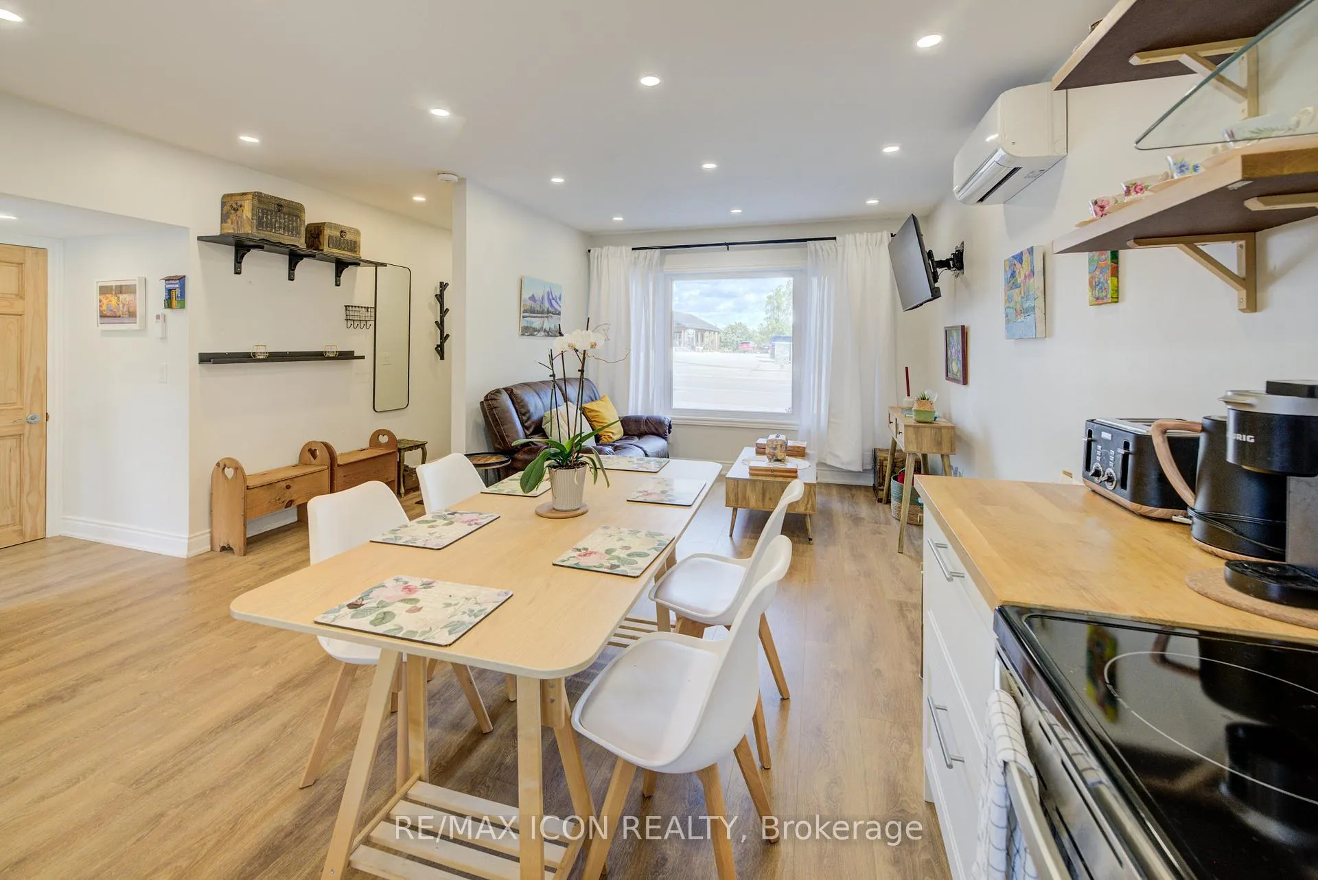 Photo 10 of Unit B, 1861 Sawmill Road, Woolwich — HOMEH