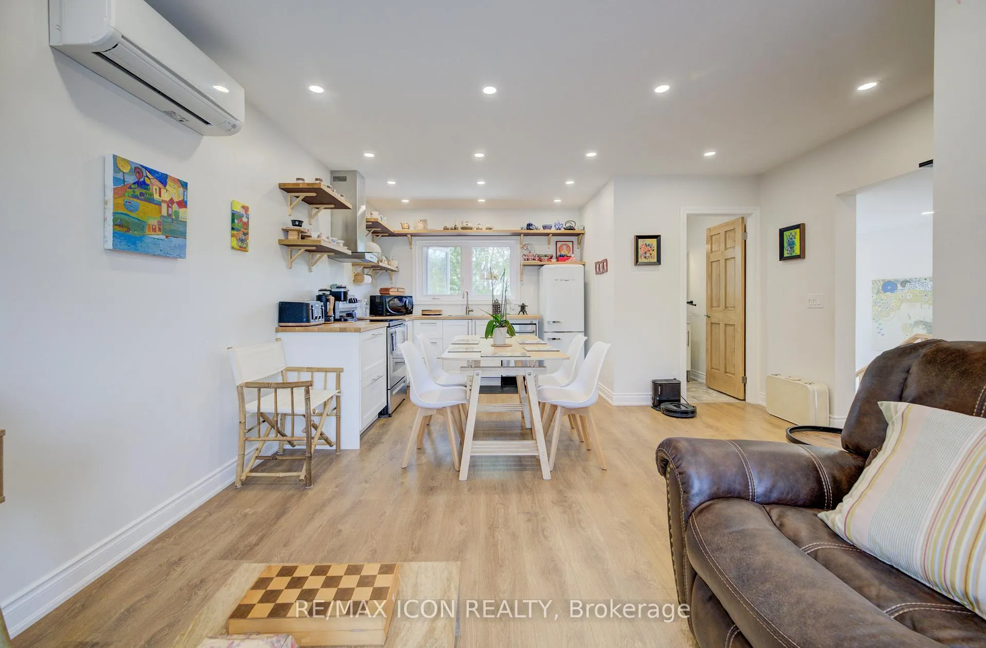 Photo 12 of Unit B, 1861 Sawmill Road, Woolwich — HOMEH