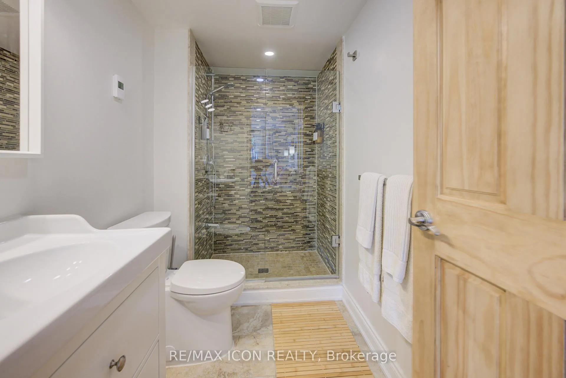 Photo 23 of Unit B, 1861 Sawmill Road, Woolwich — HOMEH