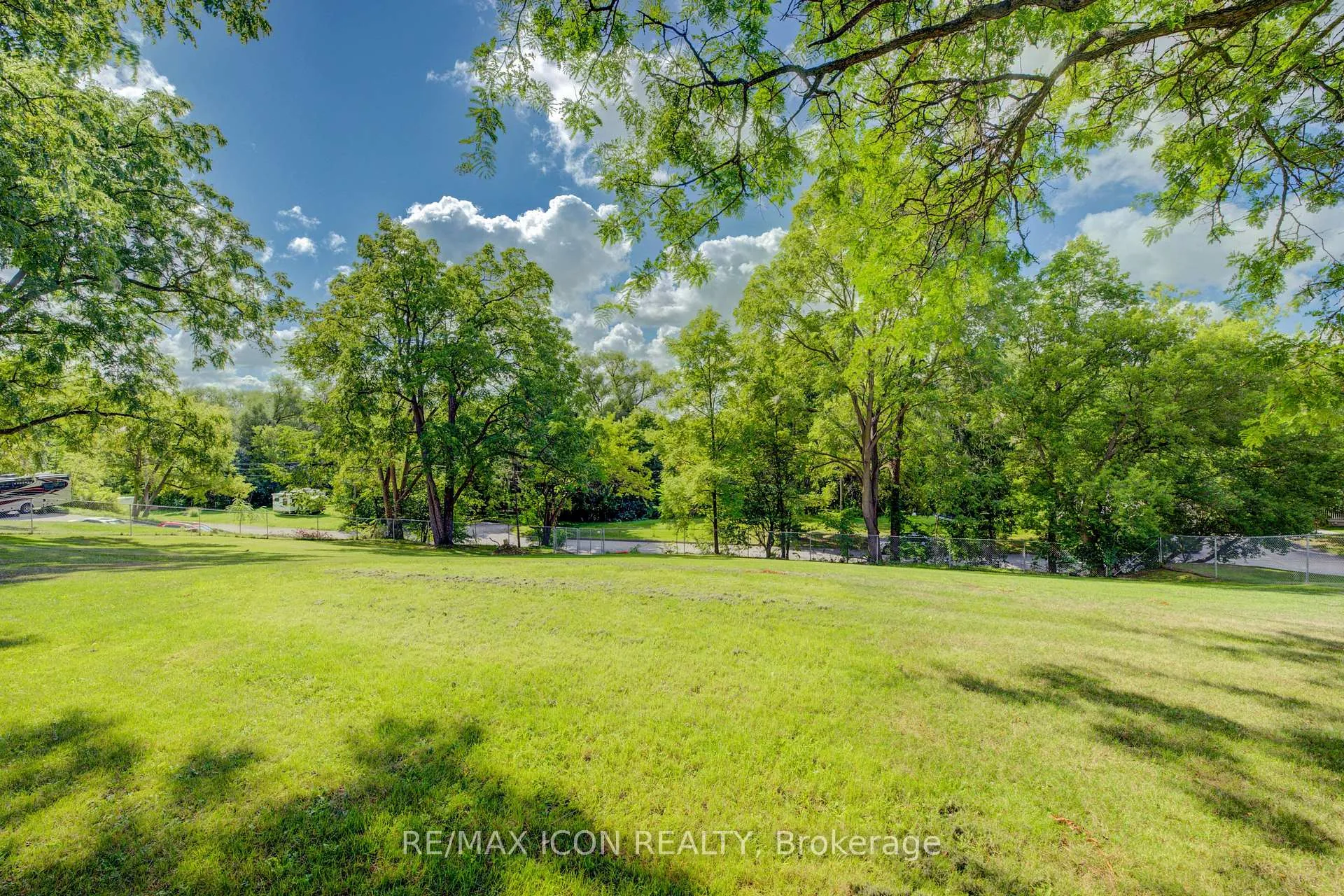 Photo 43 of Unit B, 1861 Sawmill Road, Woolwich — HOMEH