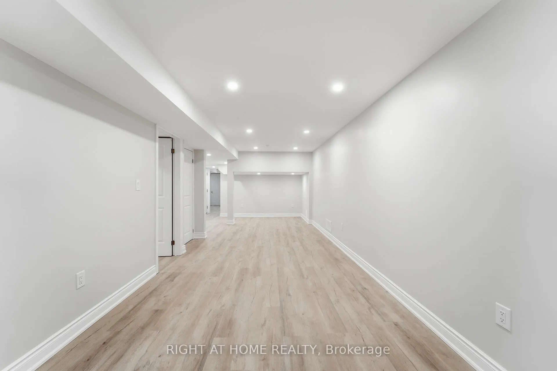 Photo 9 of Unit Lower, 7 Walter Clifford Nesbitt Drive, Whitby, Rural Whitby — HOMEH