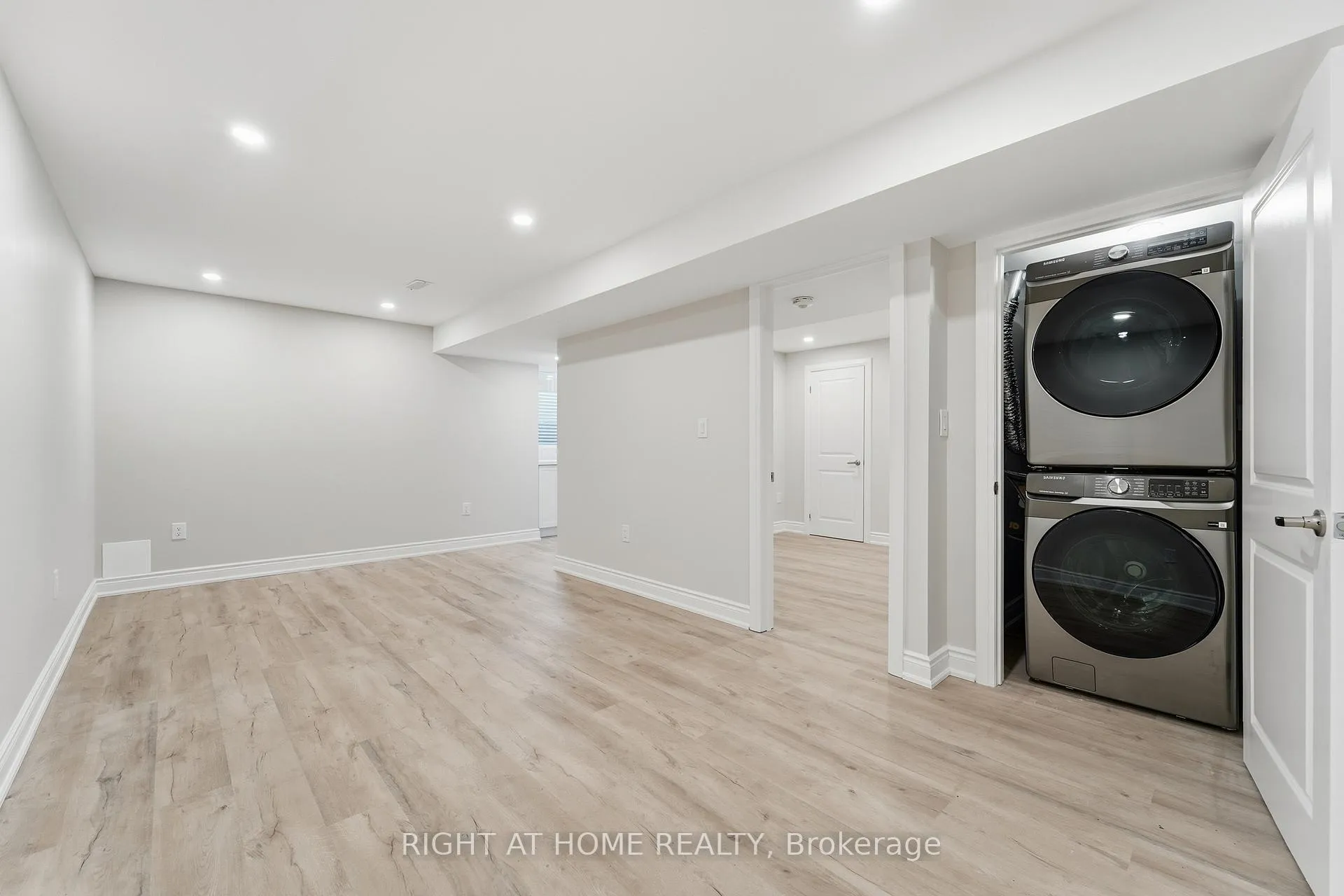 Photo 10 of Unit Lower, 7 Walter Clifford Nesbitt Drive, Whitby, Rural Whitby — HOMEH