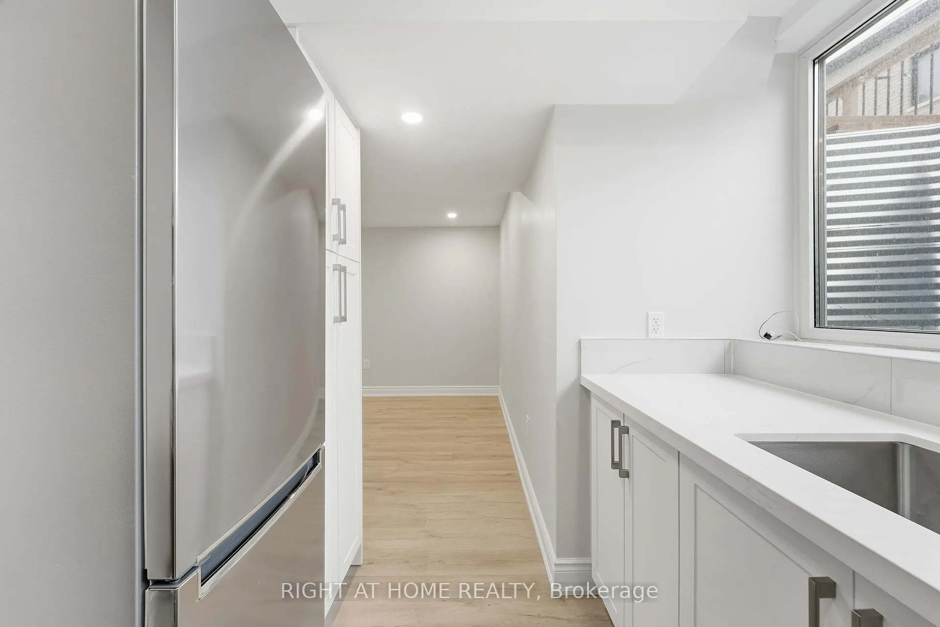 Photo 13 of Unit Lower, 7 Walter Clifford Nesbitt Drive, Whitby, Rural Whitby — HOMEH