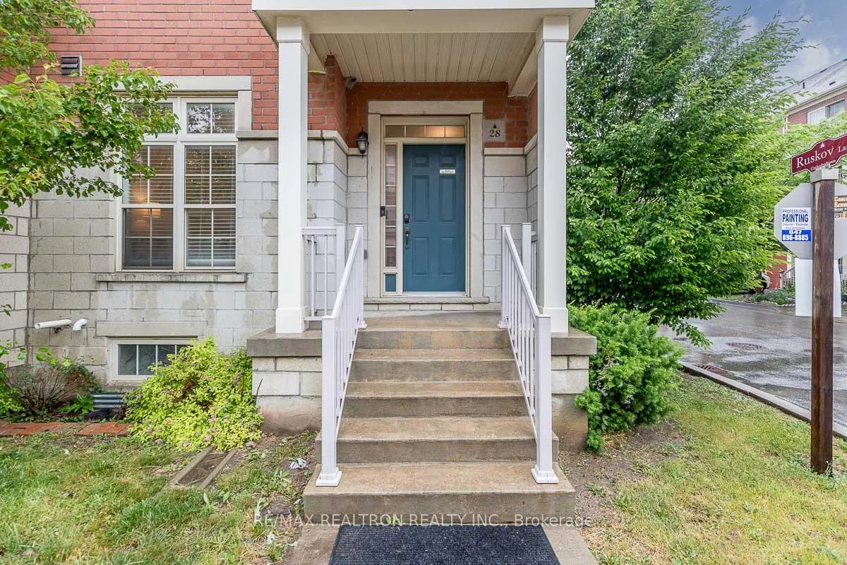 Photo 2 of 28 Donald Buttress Boulevard W, Markham, Cathedraltown — HOMEH