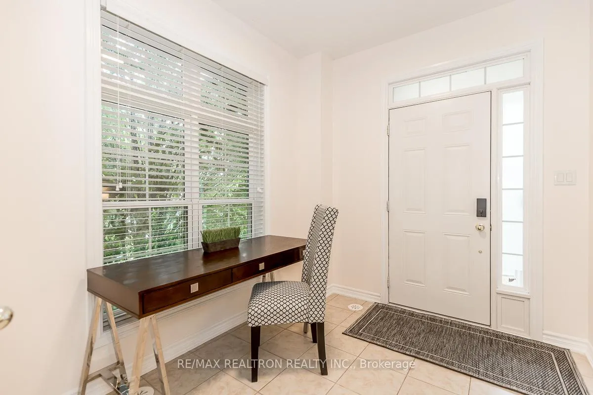 Photo 5 of 28 Donald Buttress Boulevard W, Markham, Cathedraltown — HOMEH
