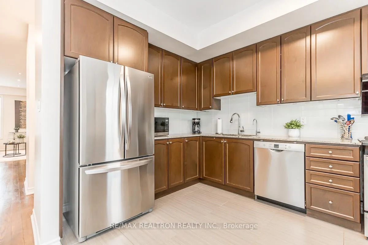 Photo 23 of 28 Donald Buttress Boulevard W, Markham, Cathedraltown — HOMEH