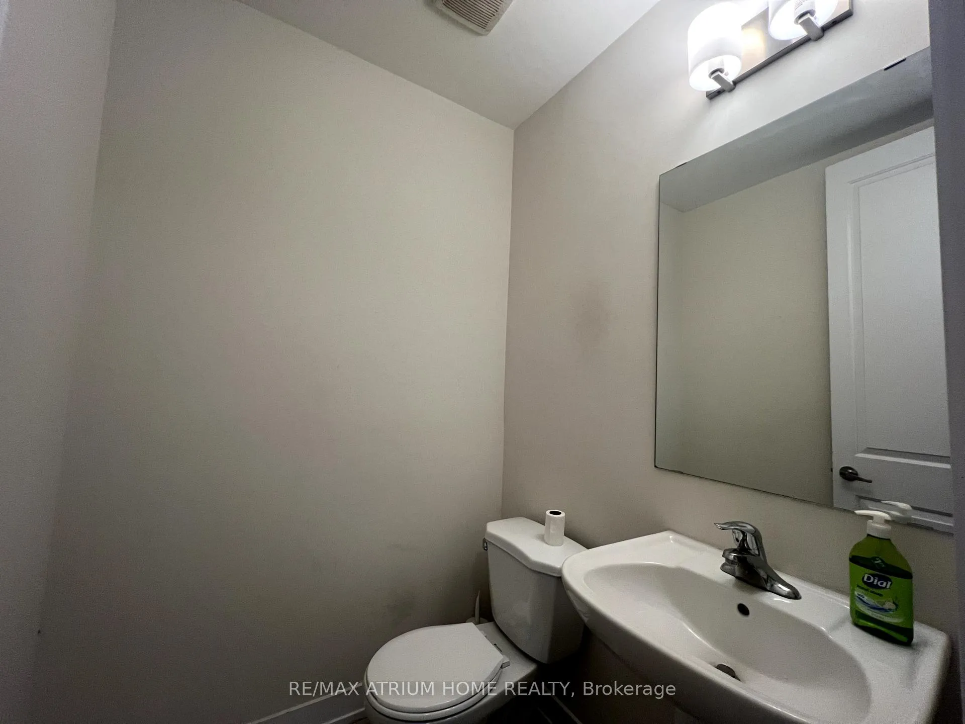 Photo 13 of 101 Mikayla Lane, Markham, Cornell — HOMEH
