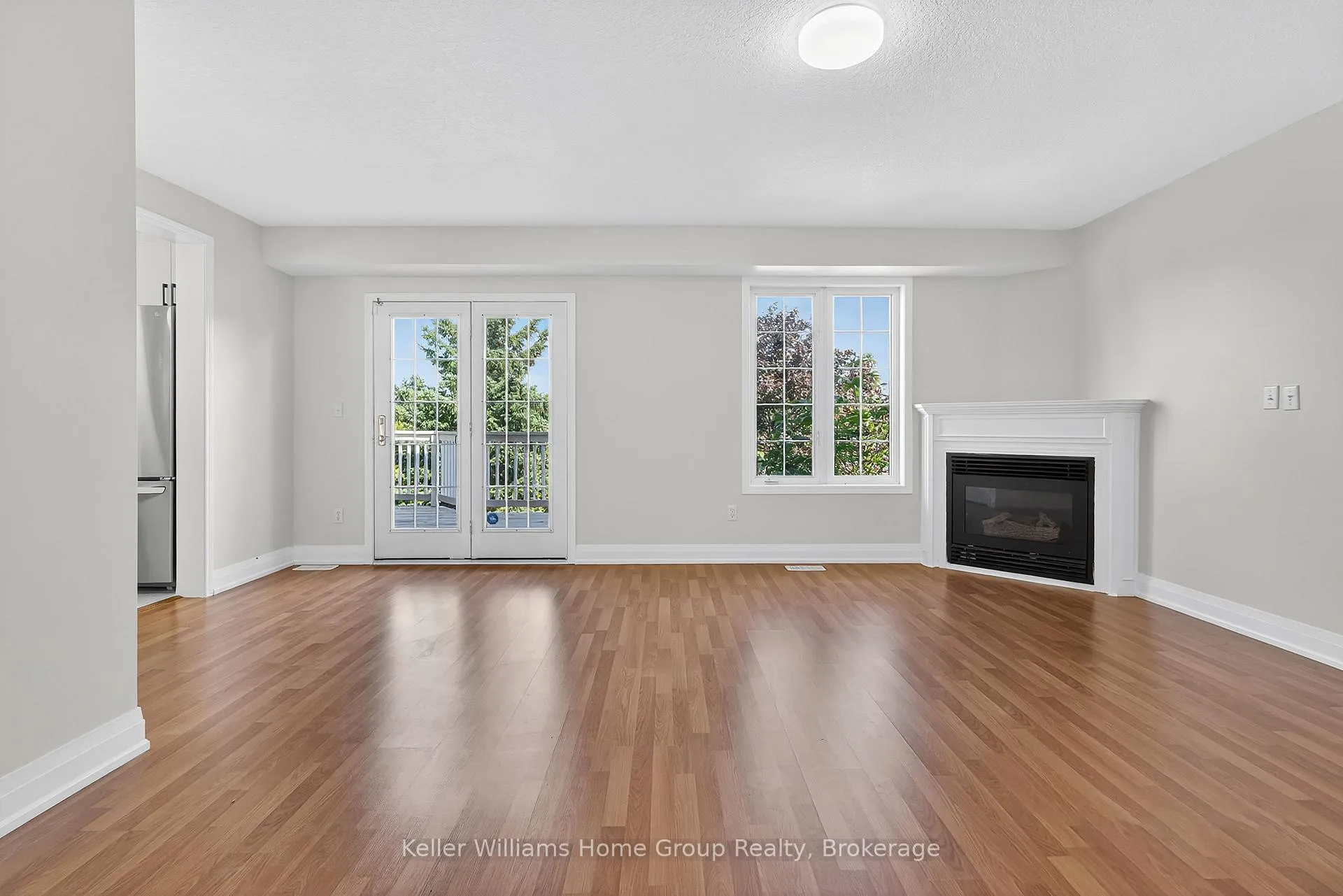 Photo 3 of 238 Briarmeadow Drive, Kitchener, Idlewood — HOMEH