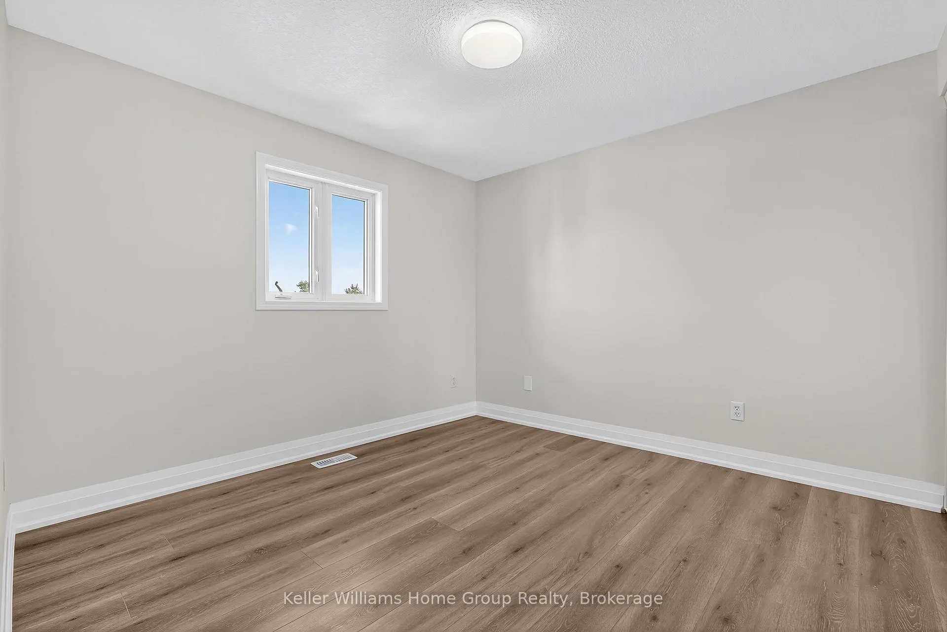 Photo 18 of 238 Briarmeadow Drive, Kitchener, Idlewood — HOMEH