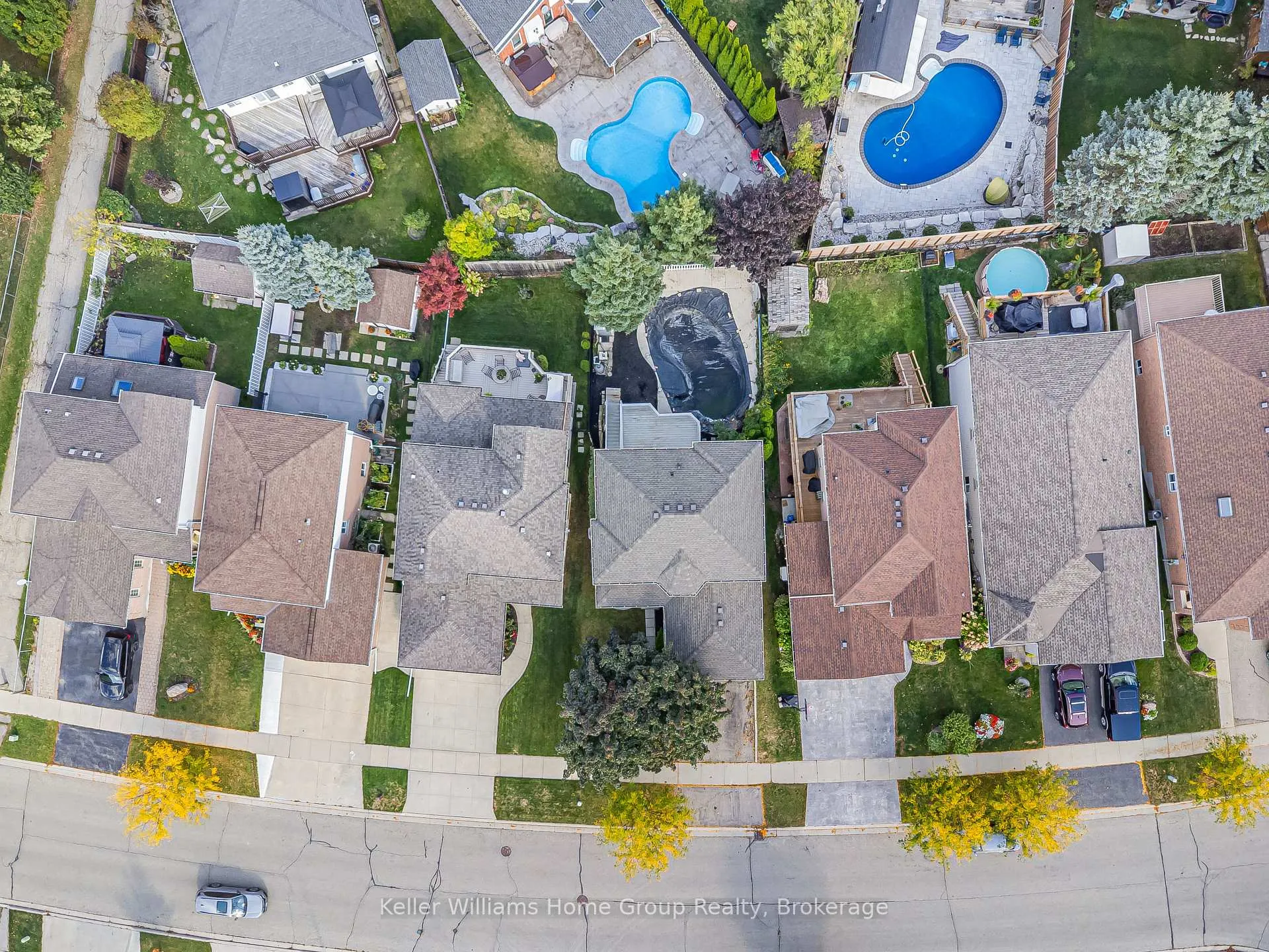 Photo 33 of 238 Briarmeadow Drive, Kitchener, Idlewood — HOMEH