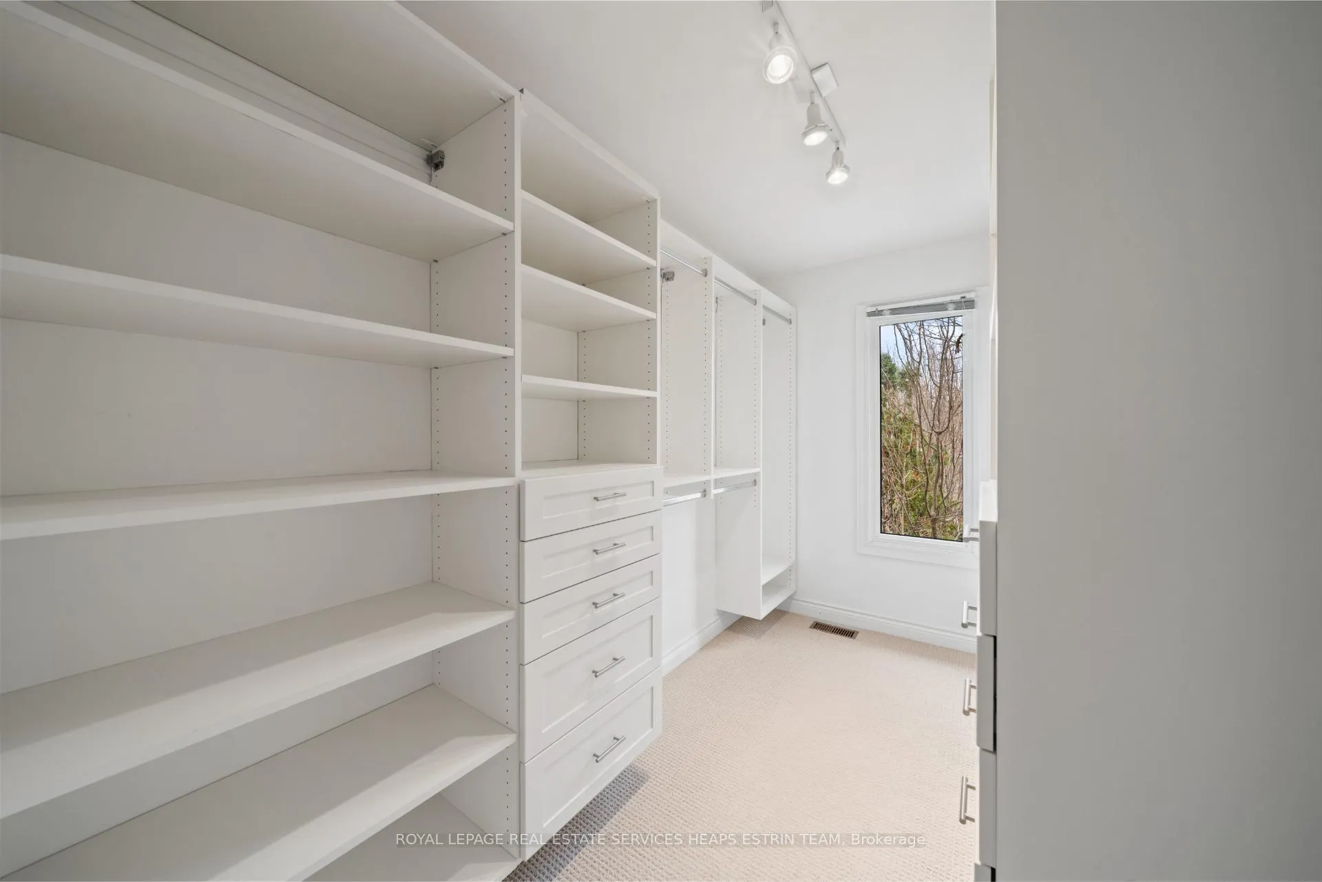 Photo 18 of 1 Beaufield Avenue, Toronto, Leaside — HOMEH