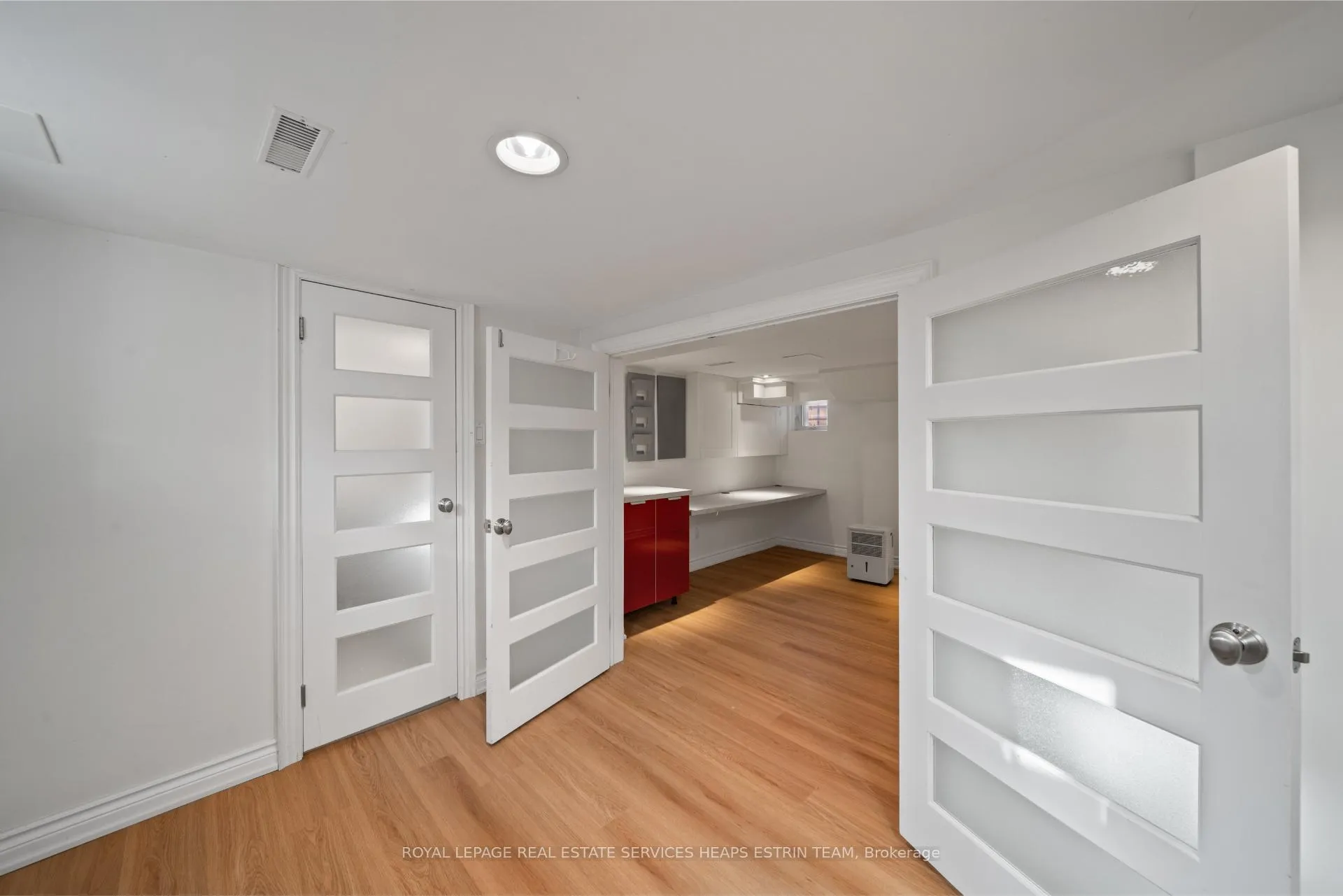 Photo 28 of 1 Beaufield Avenue, Toronto, Leaside — HOMEH