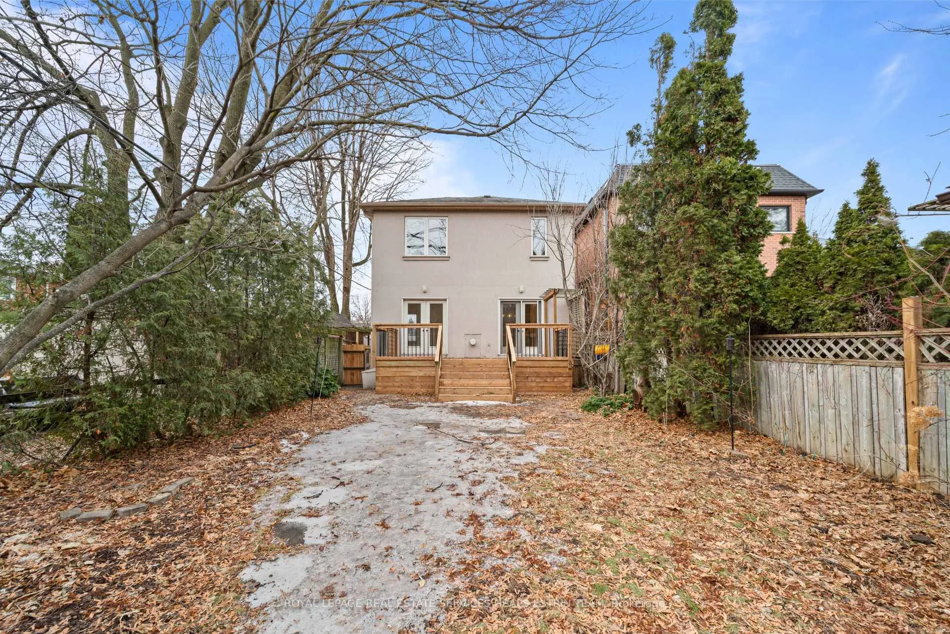 Photo 33 of 1 Beaufield Avenue, Toronto, Leaside — HOMEH