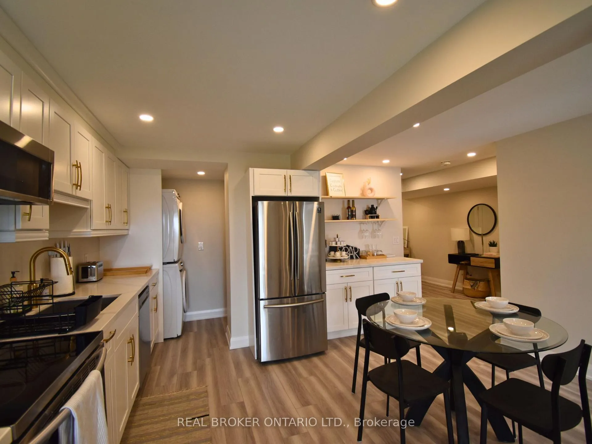 Photo 3 of Unit LOWER, 1004 Dashwood Court, Pickering, Rural Pickering — HOMEH