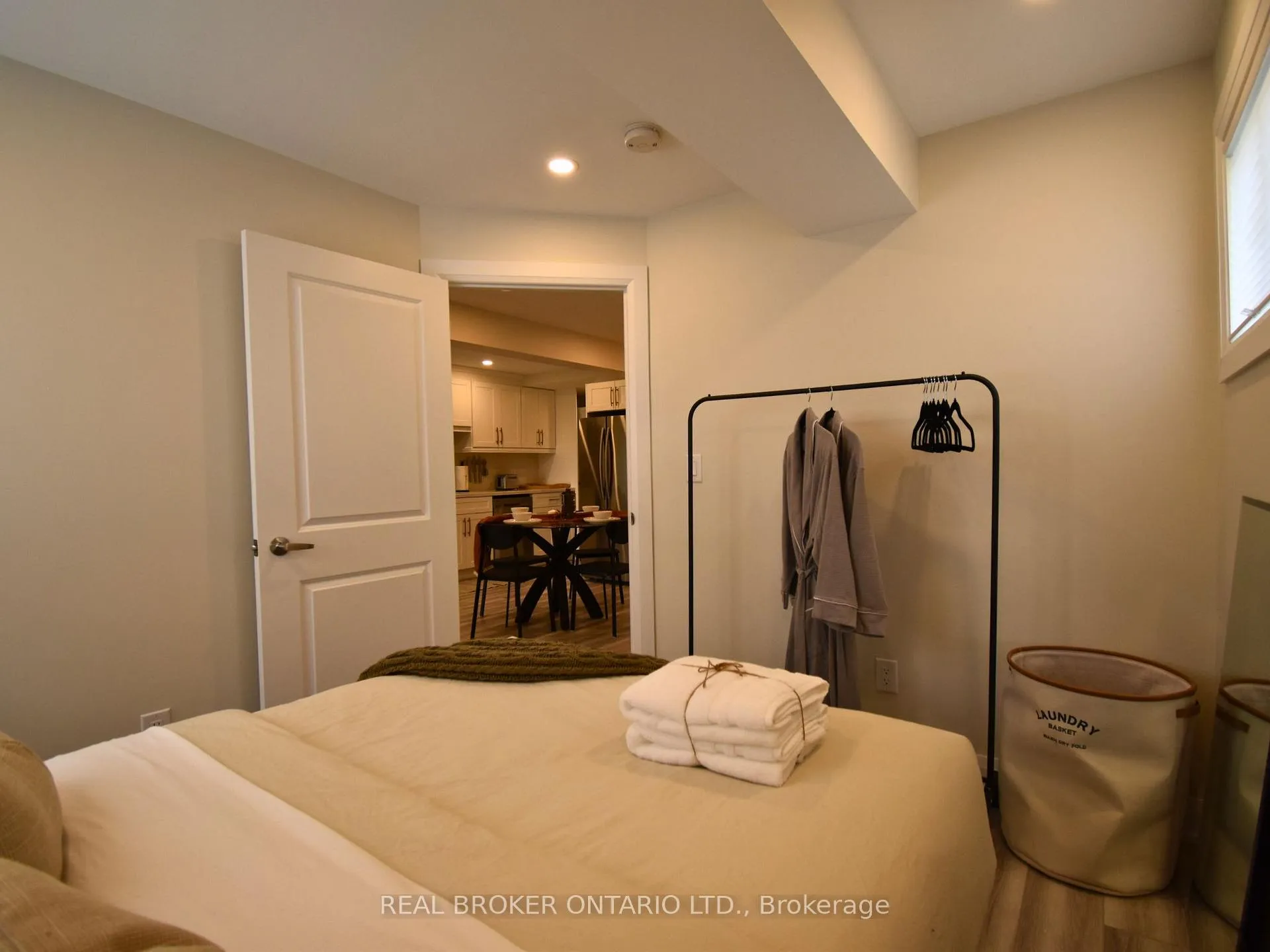 Photo 16 of Unit LOWER, 1004 Dashwood Court, Pickering, Rural Pickering — HOMEH