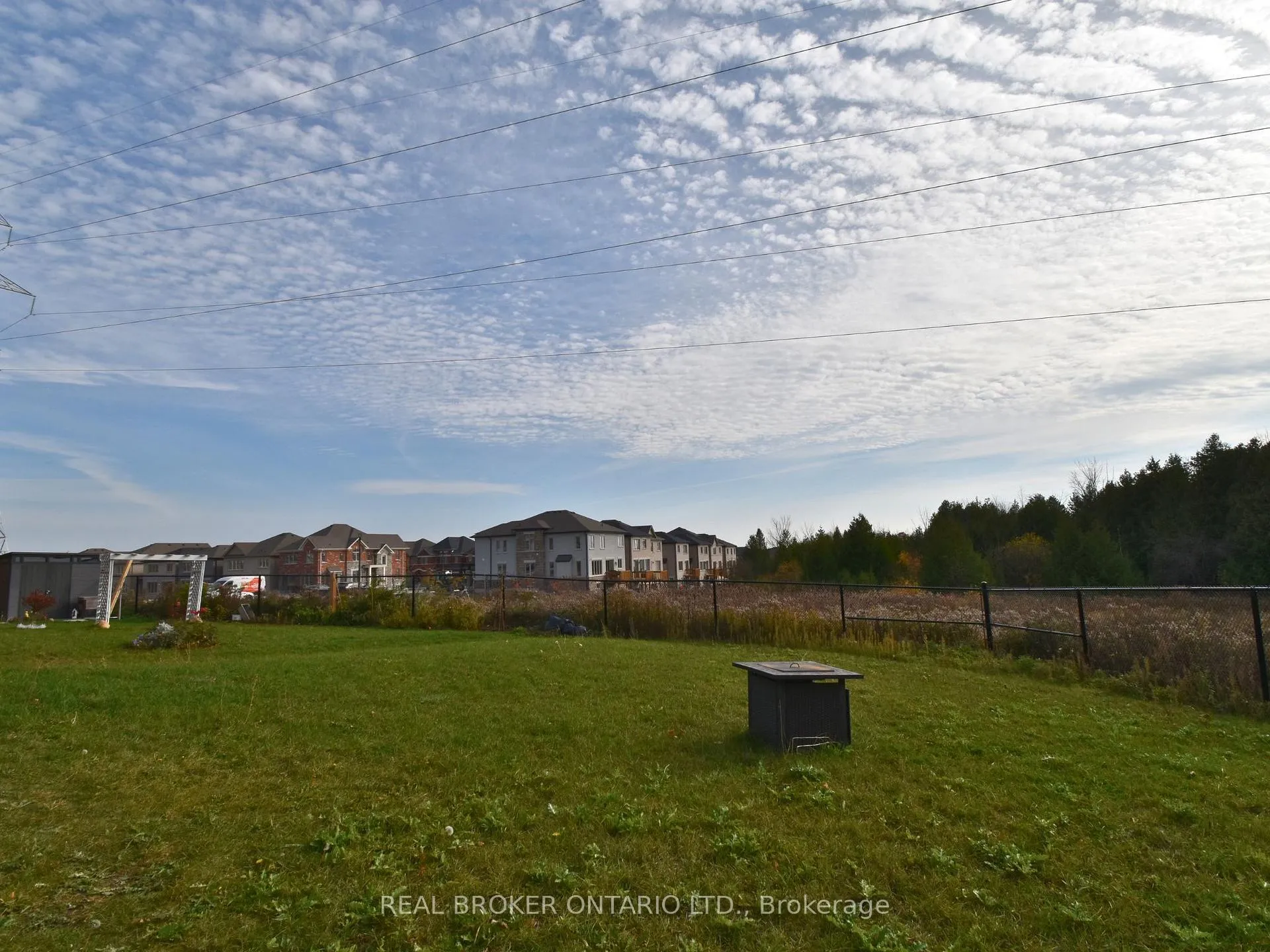 Photo 17 of Unit LOWER, 1004 Dashwood Court, Pickering, Rural Pickering — HOMEH