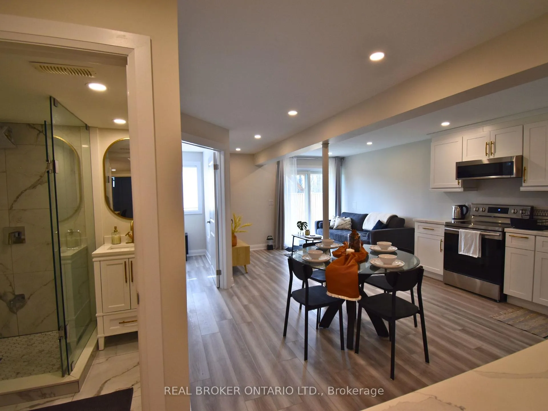 Photo 18 of Unit LOWER, 1004 Dashwood Court, Pickering, Rural Pickering — HOMEH