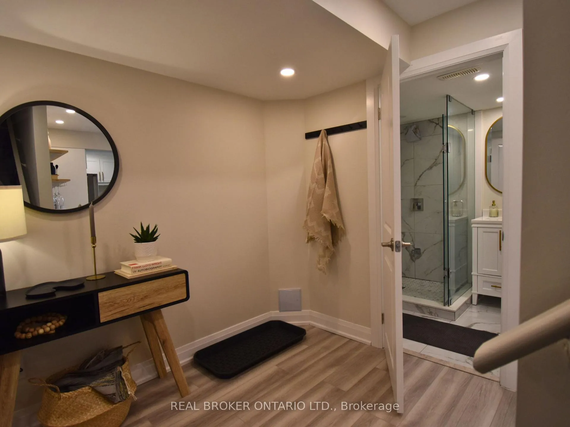 Photo 20 of Unit LOWER, 1004 Dashwood Court, Pickering, Rural Pickering — HOMEH