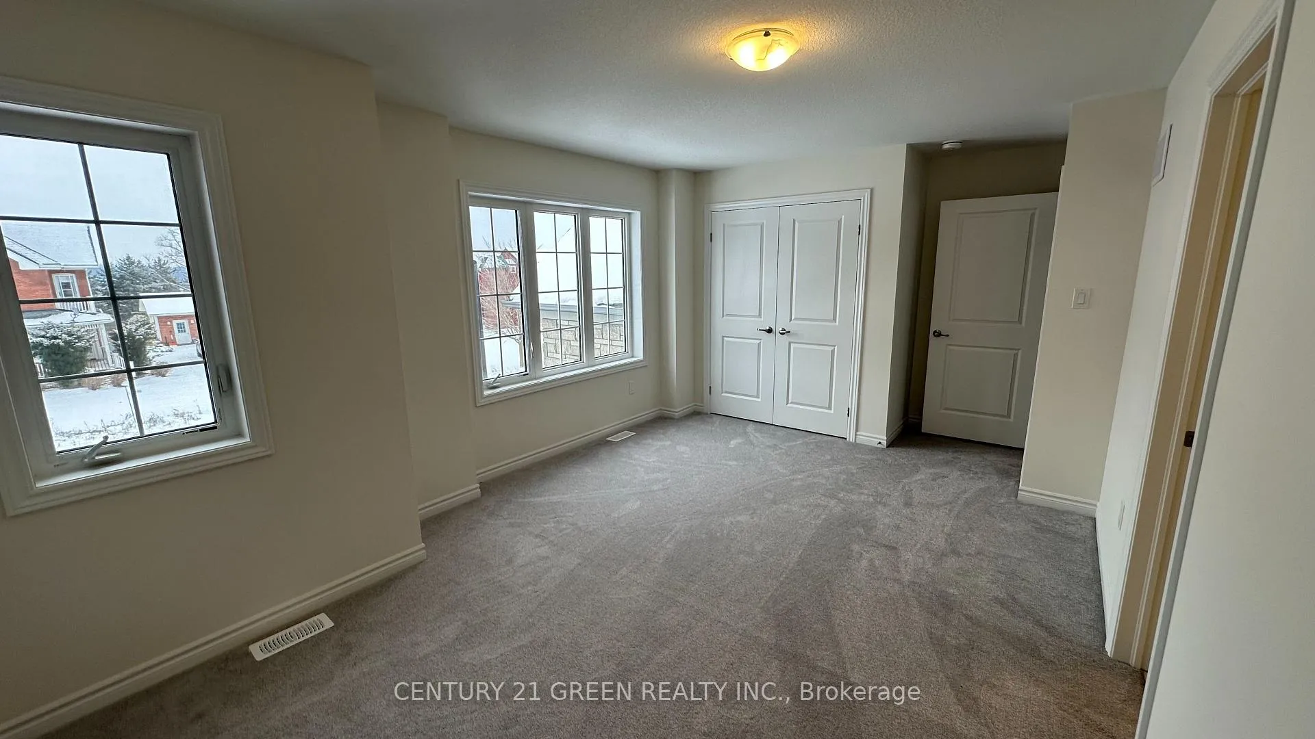 Photo 11 of 270 Pottruff Road, Brant, Paris — HOMEH