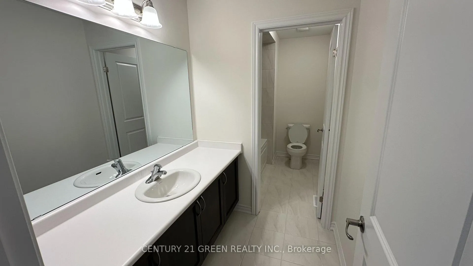 Photo 17 of 270 Pottruff Road, Brant, Paris — HOMEH