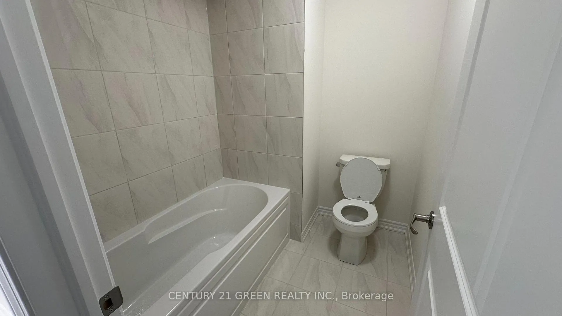 Photo 18 of 270 Pottruff Road, Brant, Paris — HOMEH