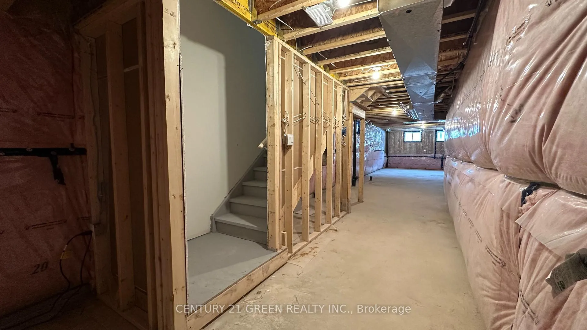 Photo 25 of 270 Pottruff Road, Brant, Paris — HOMEH