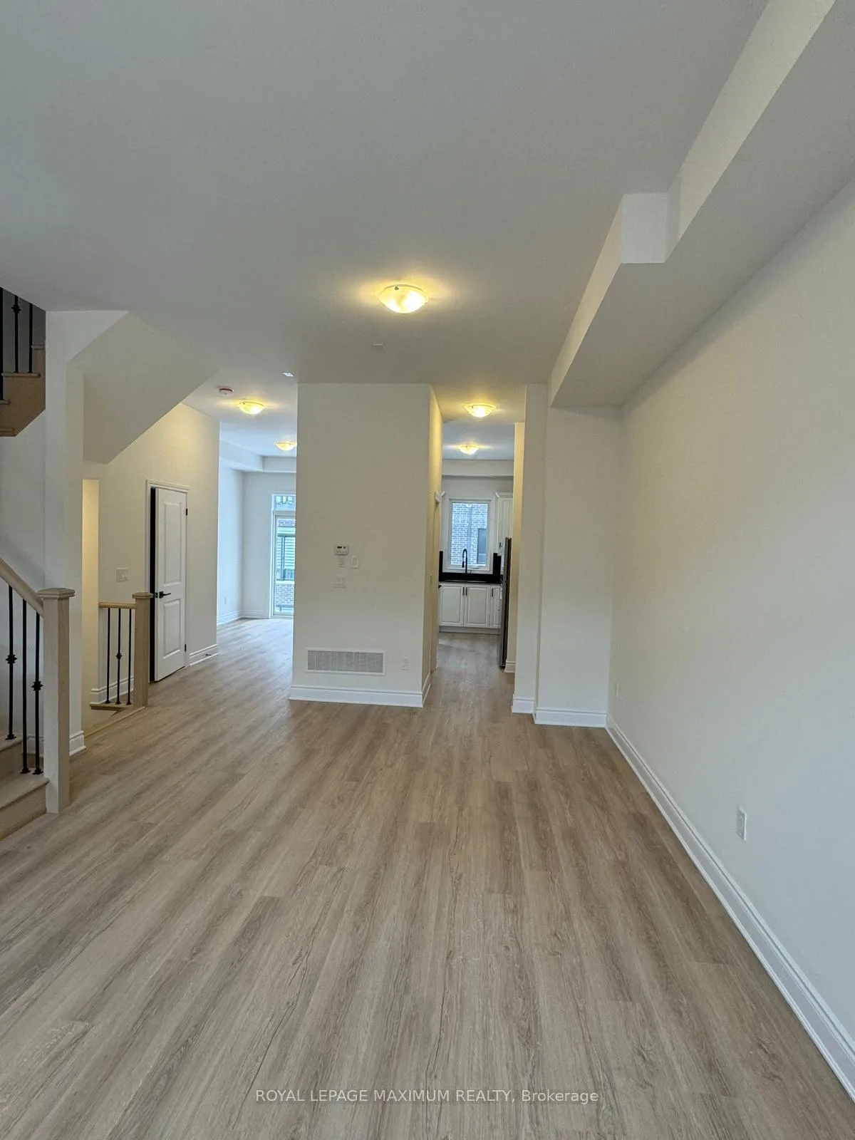 Photo 11 of 82 Paradox Street, Vaughan, Kleinburg — HOMEH
