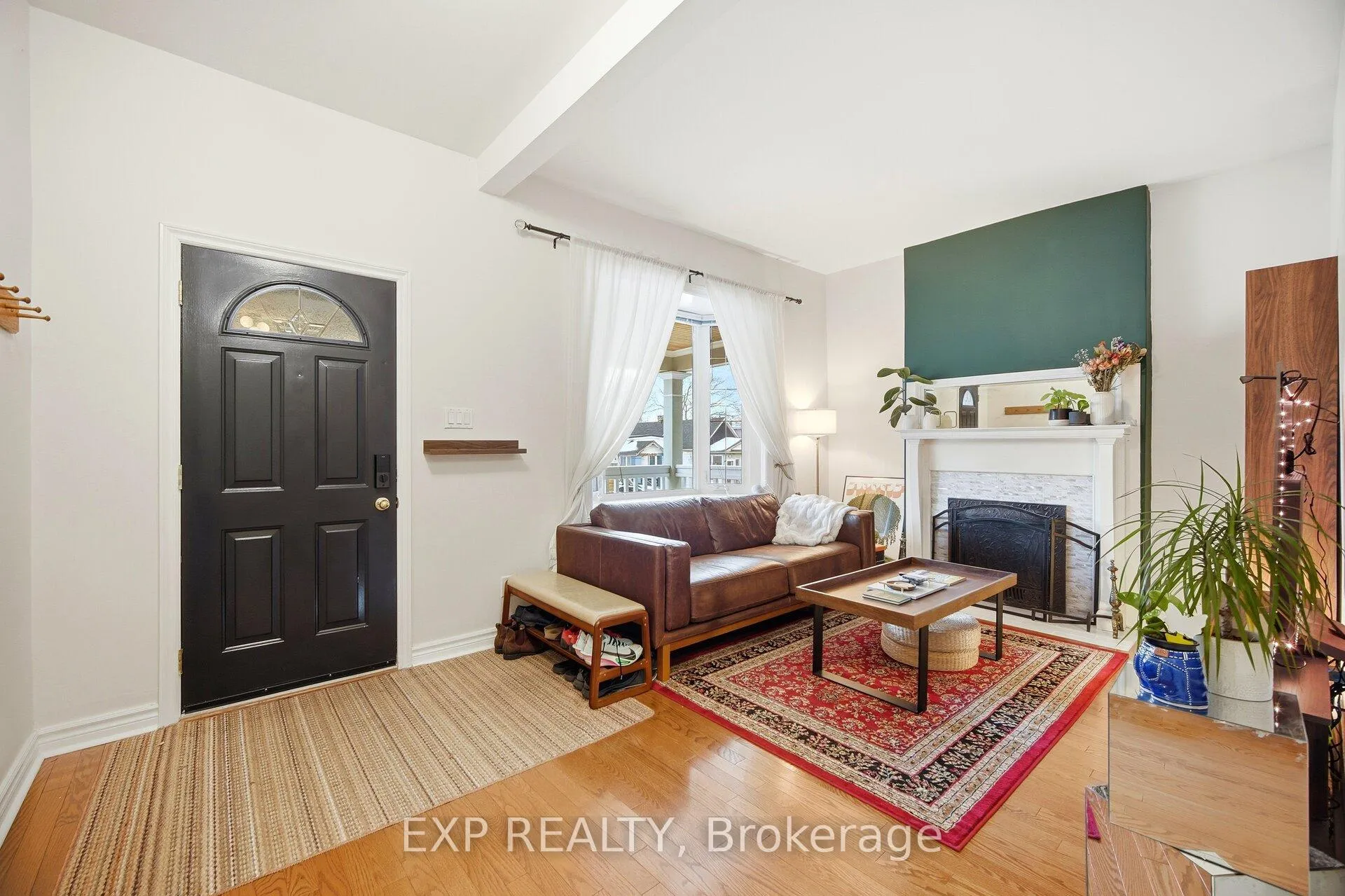 Photo 3 of Unit A, 402 Woodfield Road, Toronto, Greenwood-Coxwell — HOMEH